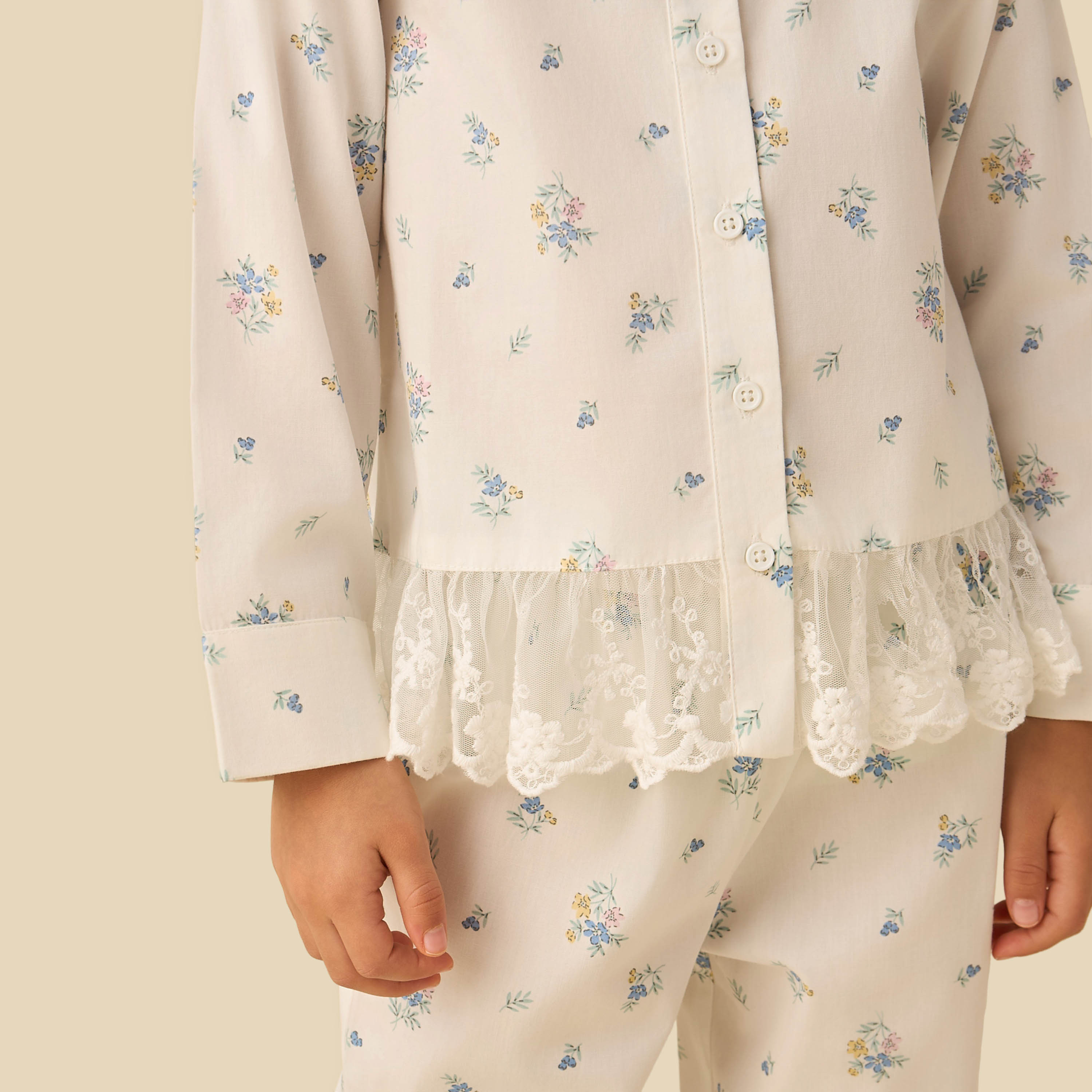Juniors Cotton Peter Pan Collar Long Sleeve Pyjama Set with Floral Print-baby-girls-clothing-nightwear-pyjamasets-image-5