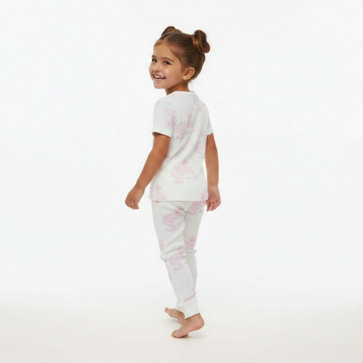 طقم بيجاما قطن برقبة ضيقة وأكمام قصيرة وطبعات من جونيورز-girls-clothing-nightwear-image-2