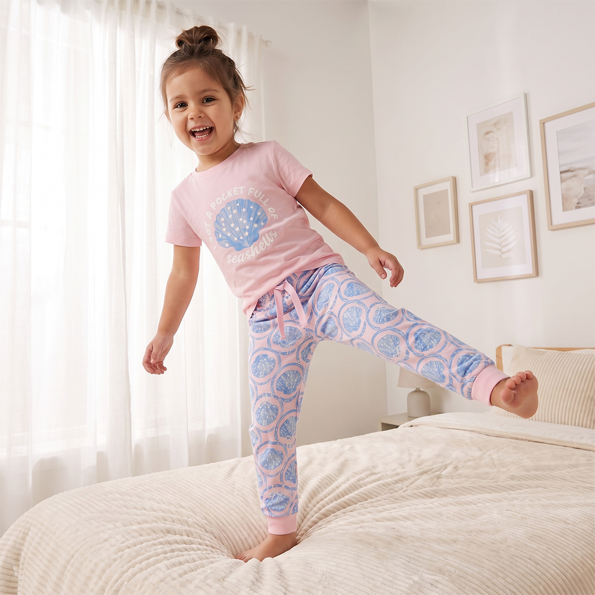طقم بيجاما قطن بياقة ضيقة وأكمام قصيرة وطبعات من جونيورز-girls-clothing-nightwear-image-7