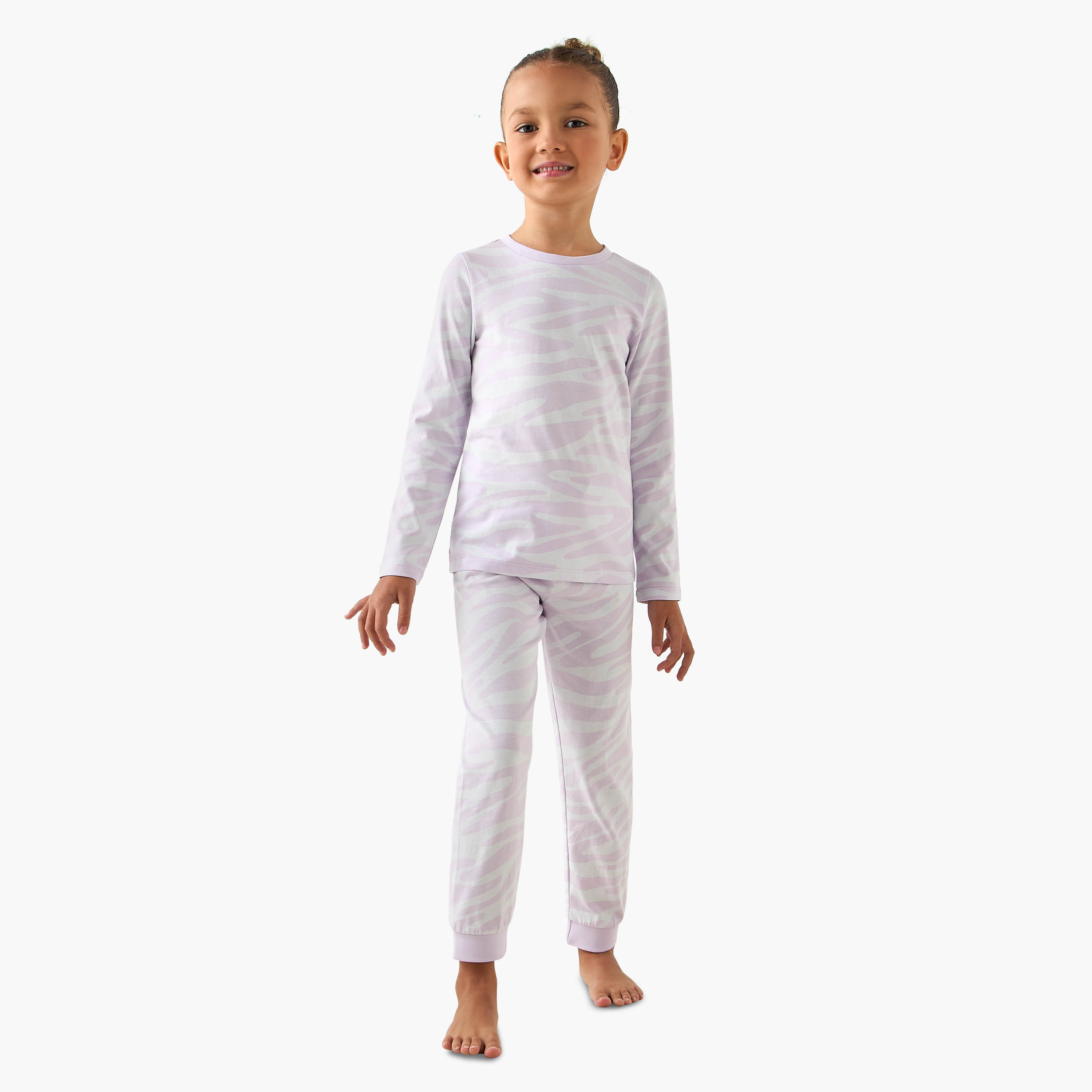 طقم بيجاما قطن بياقة مستديرة بأكمام طويلة بطبعات متنوعة من جونيورز - طقم من 3 أطقم-baby-girls-clothing-nightwear-pyjamasets-image-8