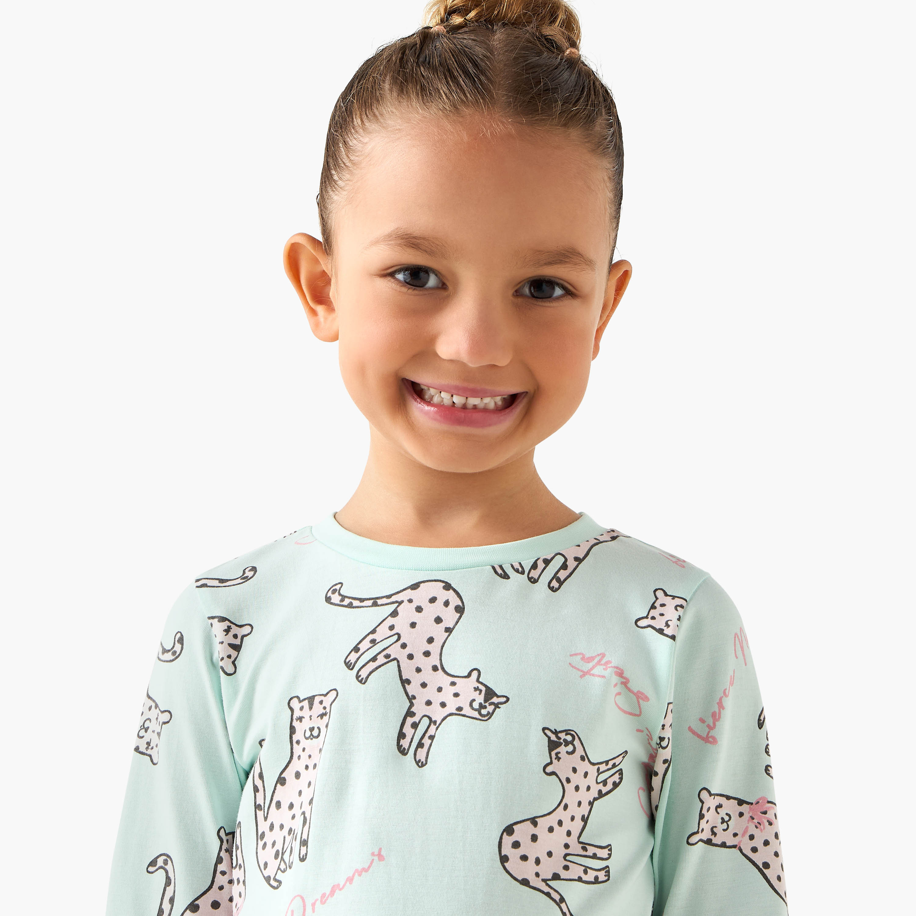 طقم بيجاما قطن بياقة مستديرة بأكمام طويلة بطبعات متنوعة من جونيورز - طقم من 3 أطقم-baby-girls-clothing-nightwear-pyjamasets-image-2