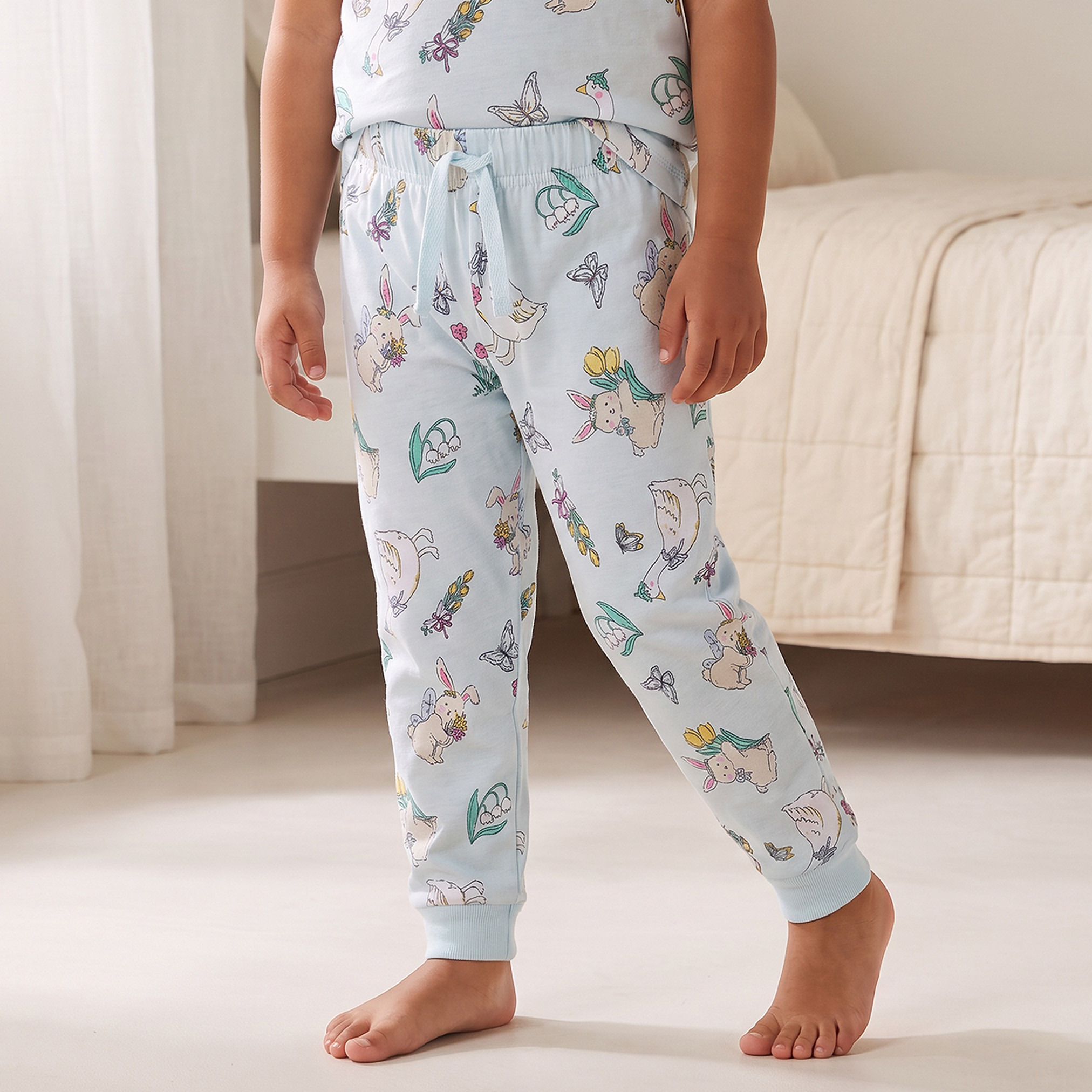 طقم بيجاما برقبة ضيقة وأكمام قصيرة وطبعات من جونيورز-girls-clothing-nightwear-image-3