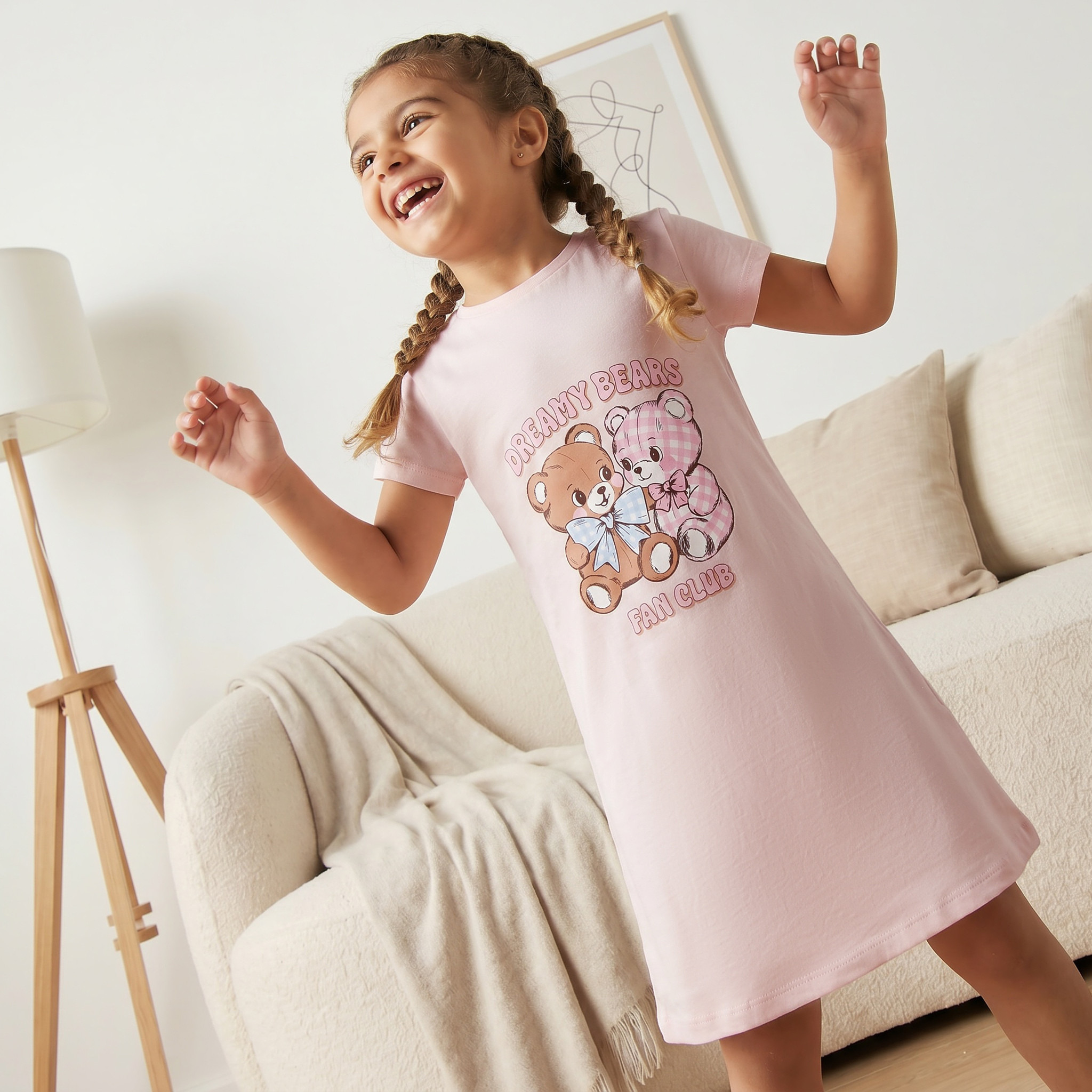 طقم قميص نوم قطني بياقة مستديرة وأكمام قصيرة بطبعة دب من جونيورز - قطعتين-girls-clothing-nightwear-image-8