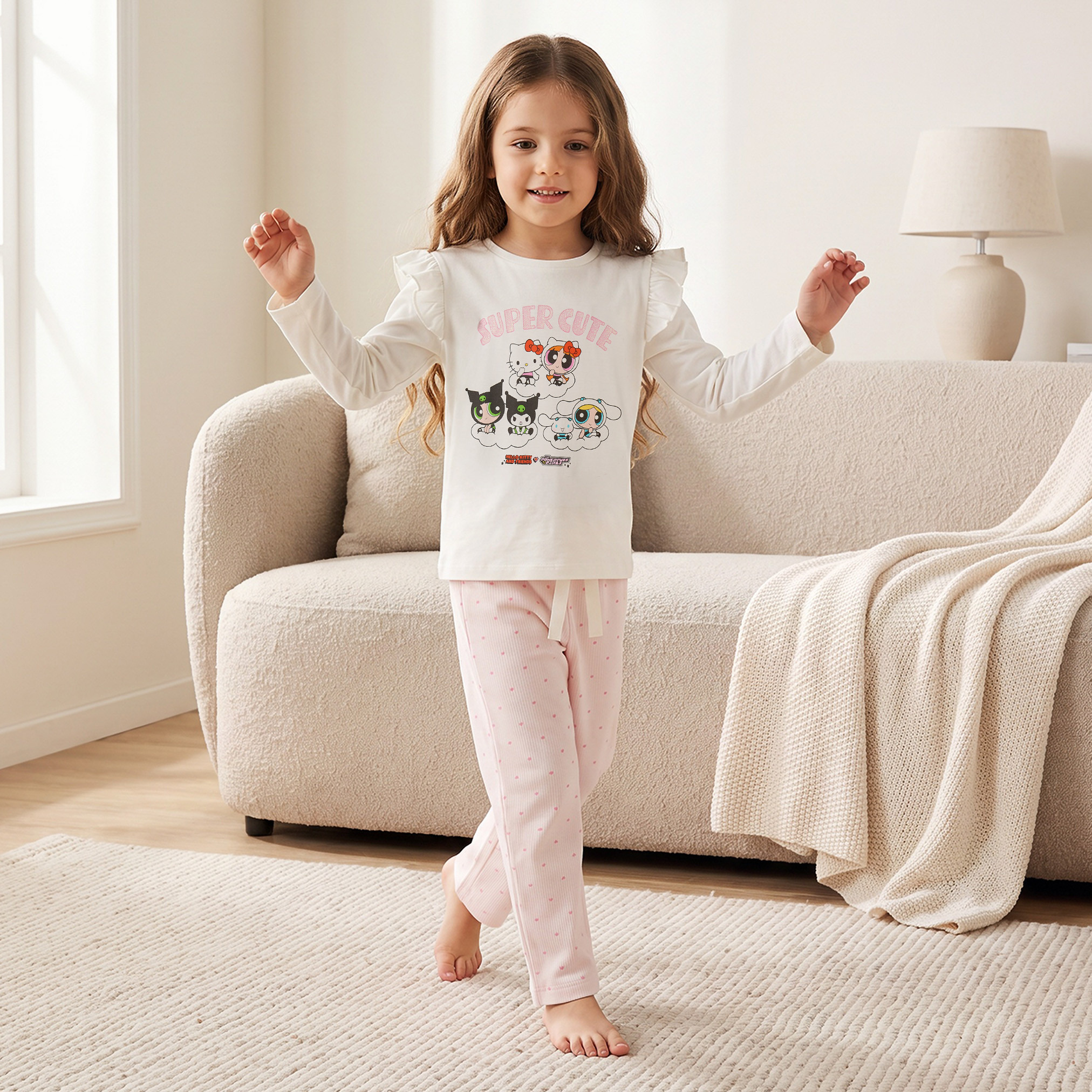 طقم بيجاما قطن بأكمام طويلة ورقبة ضيقة وطبعات من سانريو-girls-clothing-nightwear-image-1