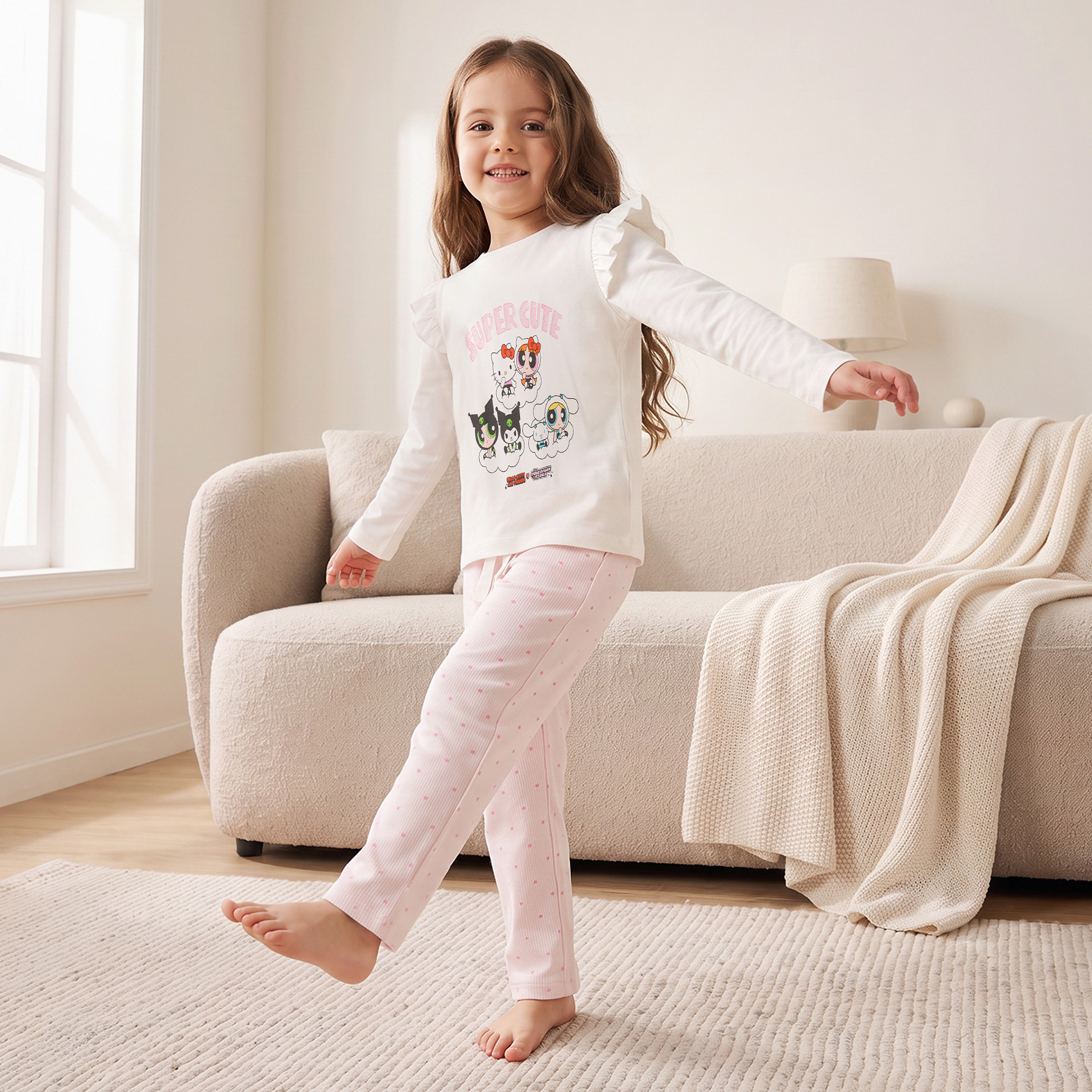 طقم بيجاما قطن بأكمام طويلة ورقبة ضيقة وطبعات من سانريو-girls-clothing-nightwear-image-7