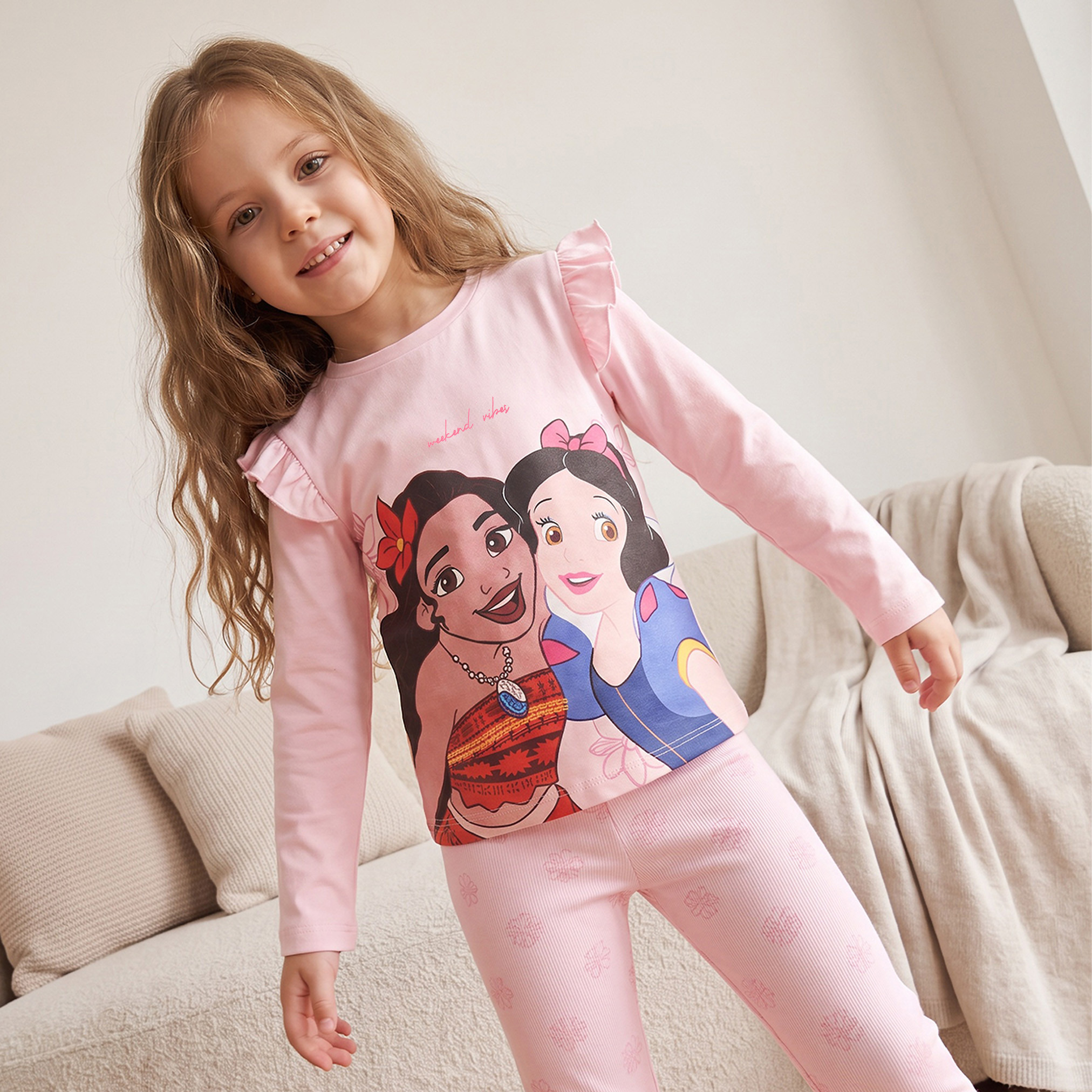 طقم بيجاما قطن بطبعات جرافيك وياقة ضيقة وأكمام طويلة من ديزني-girls-clothing-nightwear-image-2