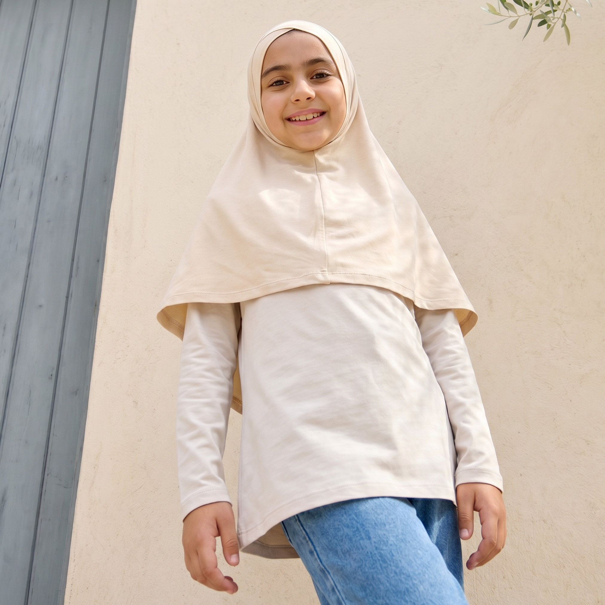 Juniors Hijab with Pull-On Design-girls-accessories-scarves-image-4