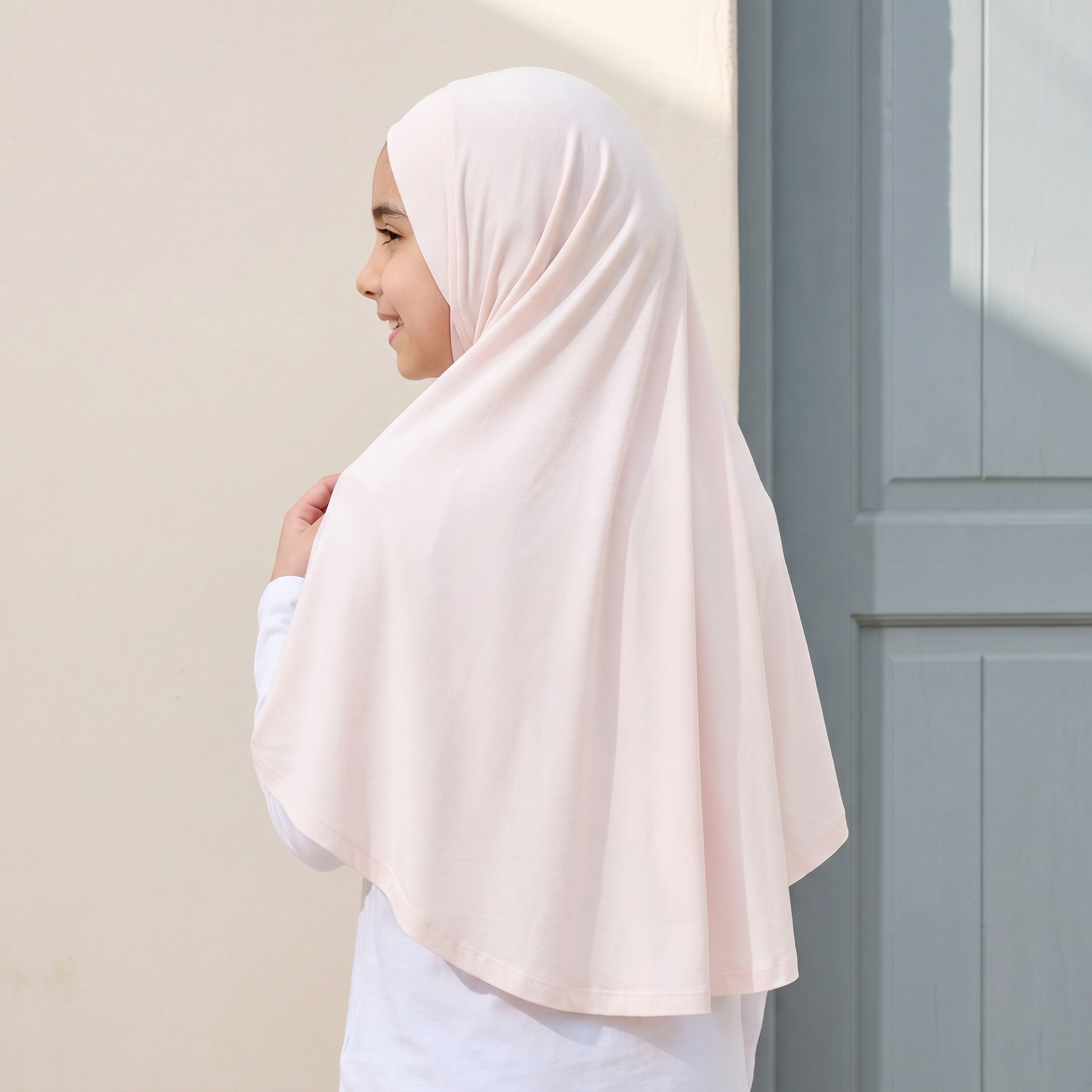 Juniors Hijab with Pull-On Design-girls-accessories-scarves-image-2