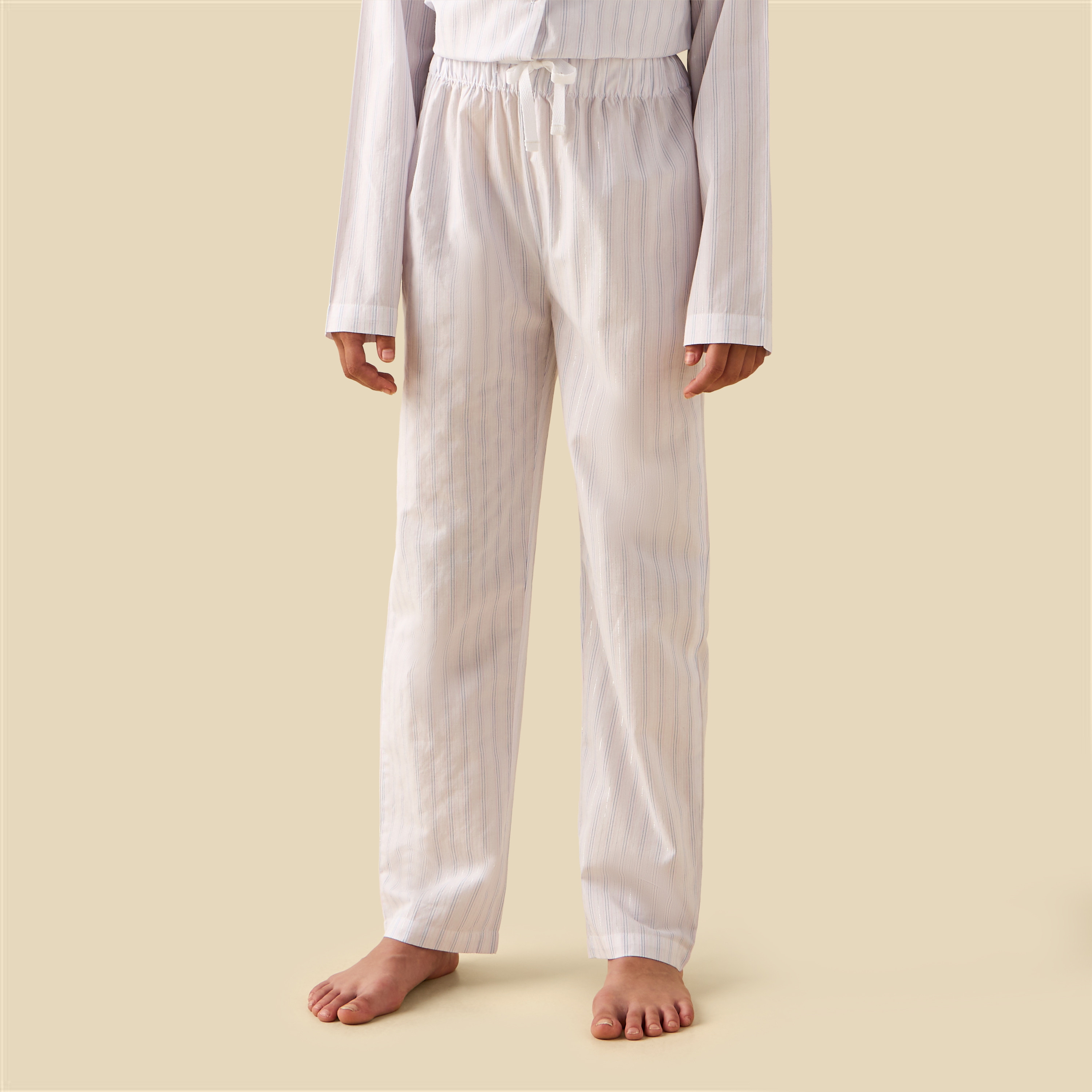 Juniors Cotton Peter Pan Collar Long Sleeves Pyjama Set with Stripes-girls-clothing-nightwear-image-3