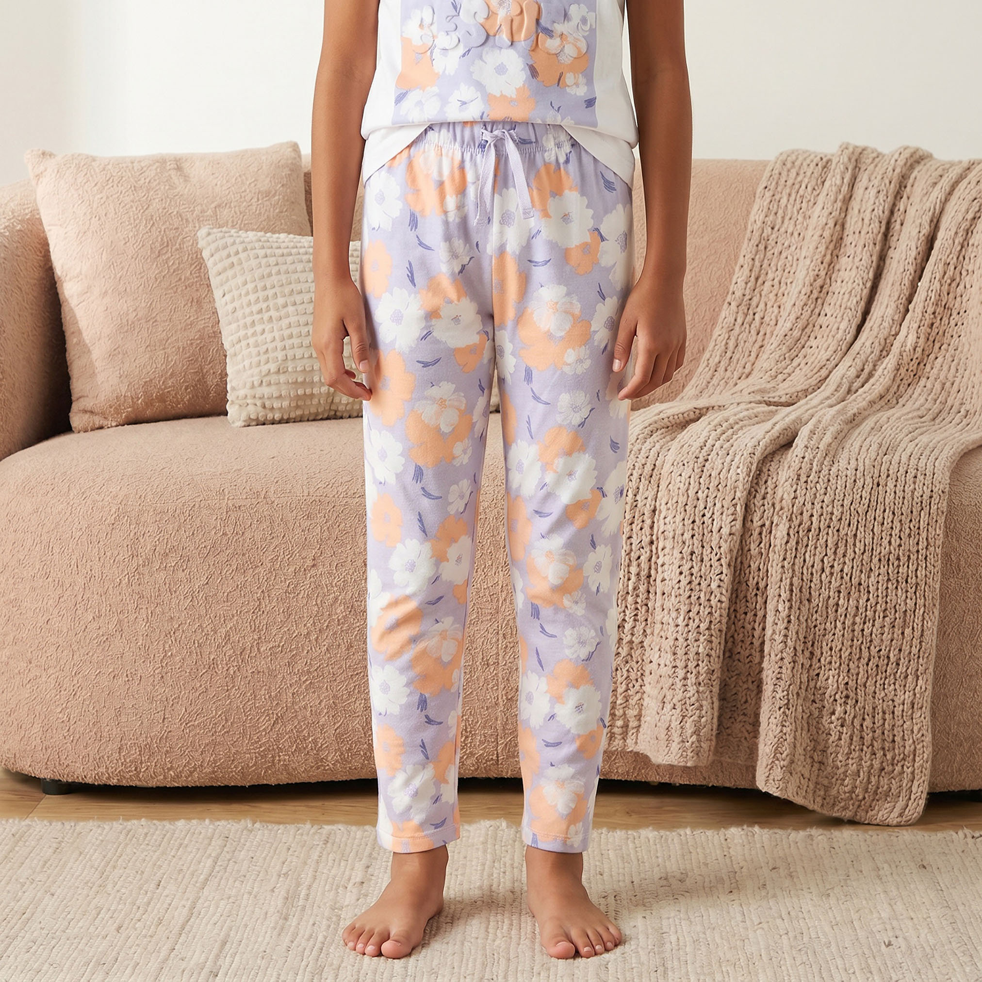 طقم بيجاما قطن بطبعات أزهار وياقة ضيقة وأكمام قصيرة من جونيورز-girls-clothing-nightwear-image-3