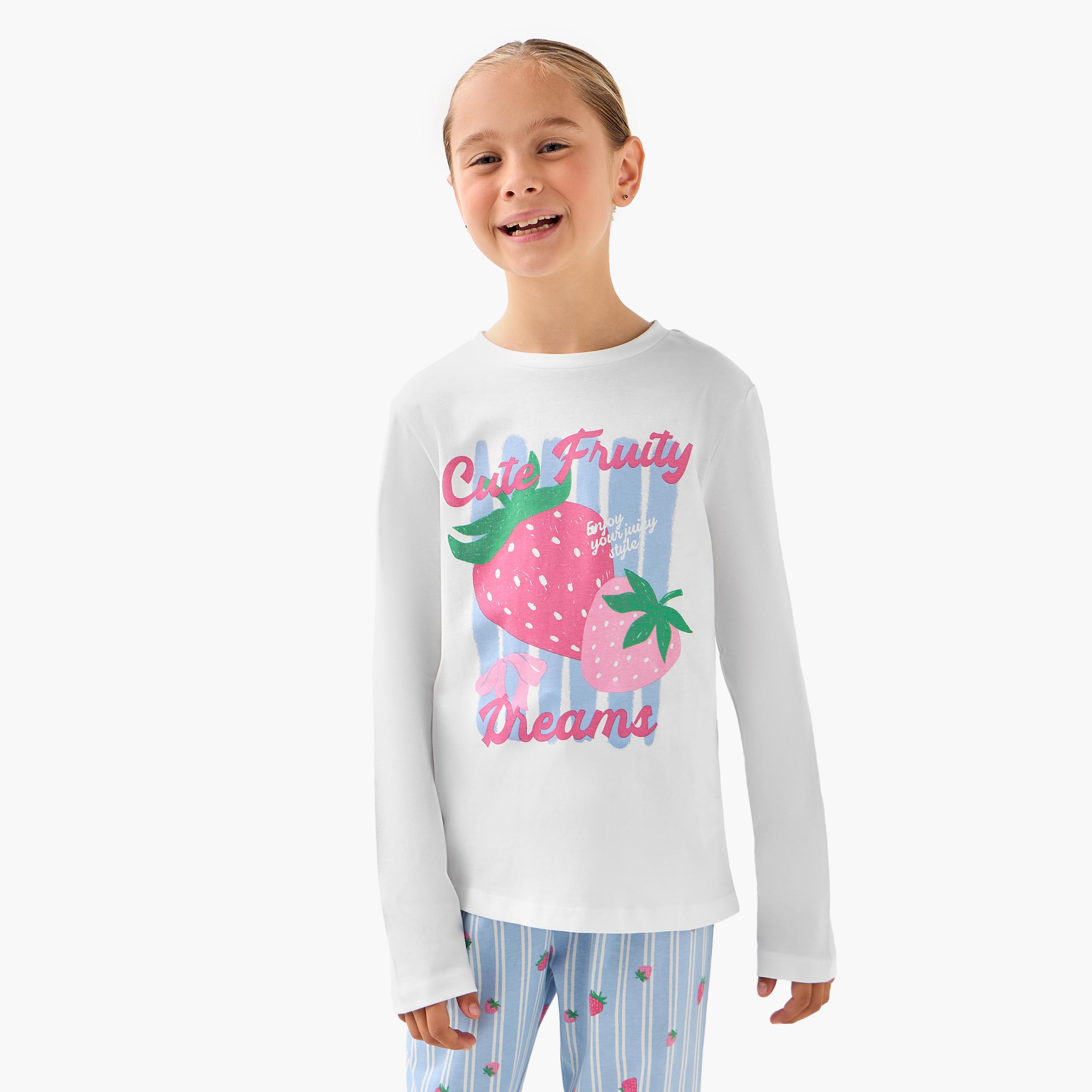 Juniors Cotton Round Neck Long Sleeves Pyjama Set with Strawberry Print-girls-clothing-setsandcoords-image-2