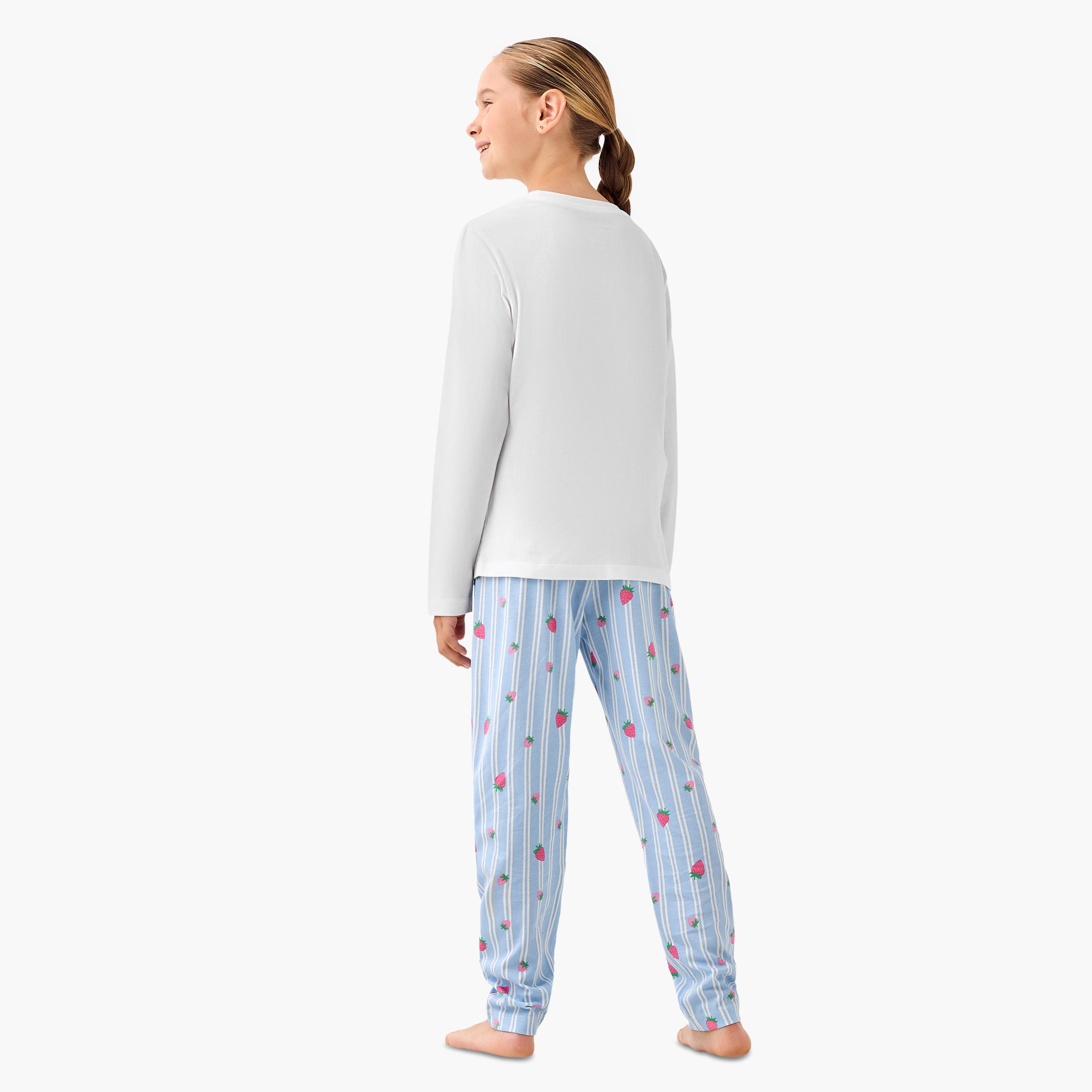 Juniors Cotton Round Neck Long Sleeves Pyjama Set with Strawberry Print-girls-clothing-setsandcoords-image-4