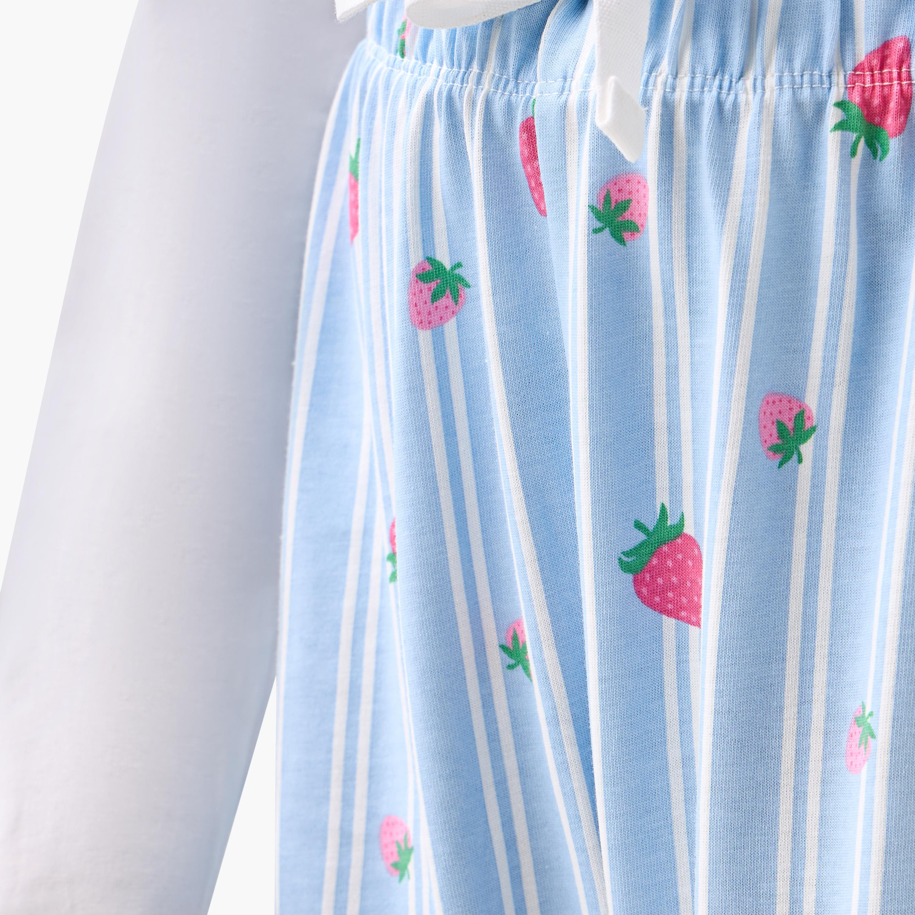 Juniors Cotton Round Neck Long Sleeves Pyjama Set with Strawberry Print-girls-clothing-setsandcoords-image-6