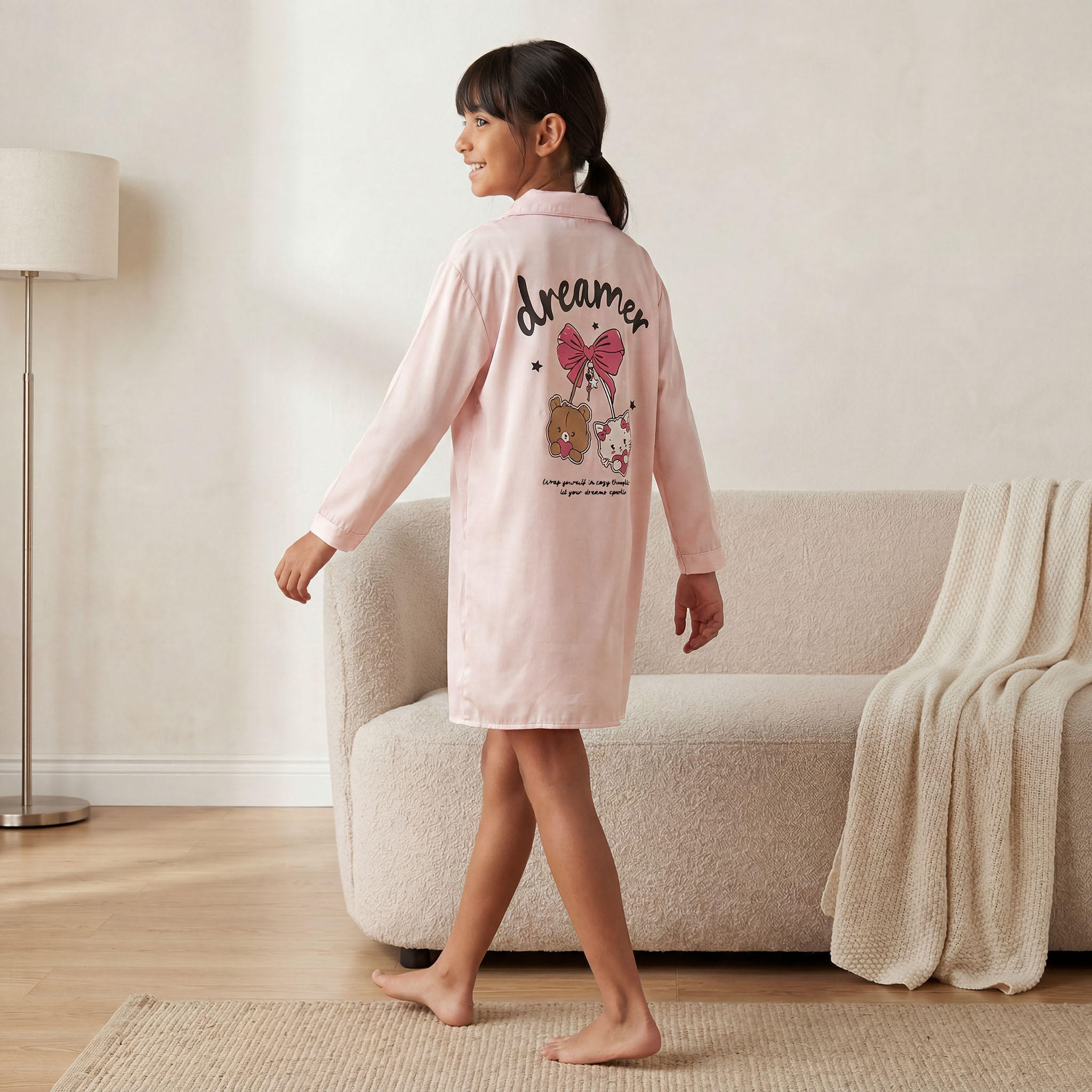 قميص نوم قطن بياقة عادية وأكمام طويلة وطبعات جرافيك من جونيورز-girls-clothing-nightwear-image-1