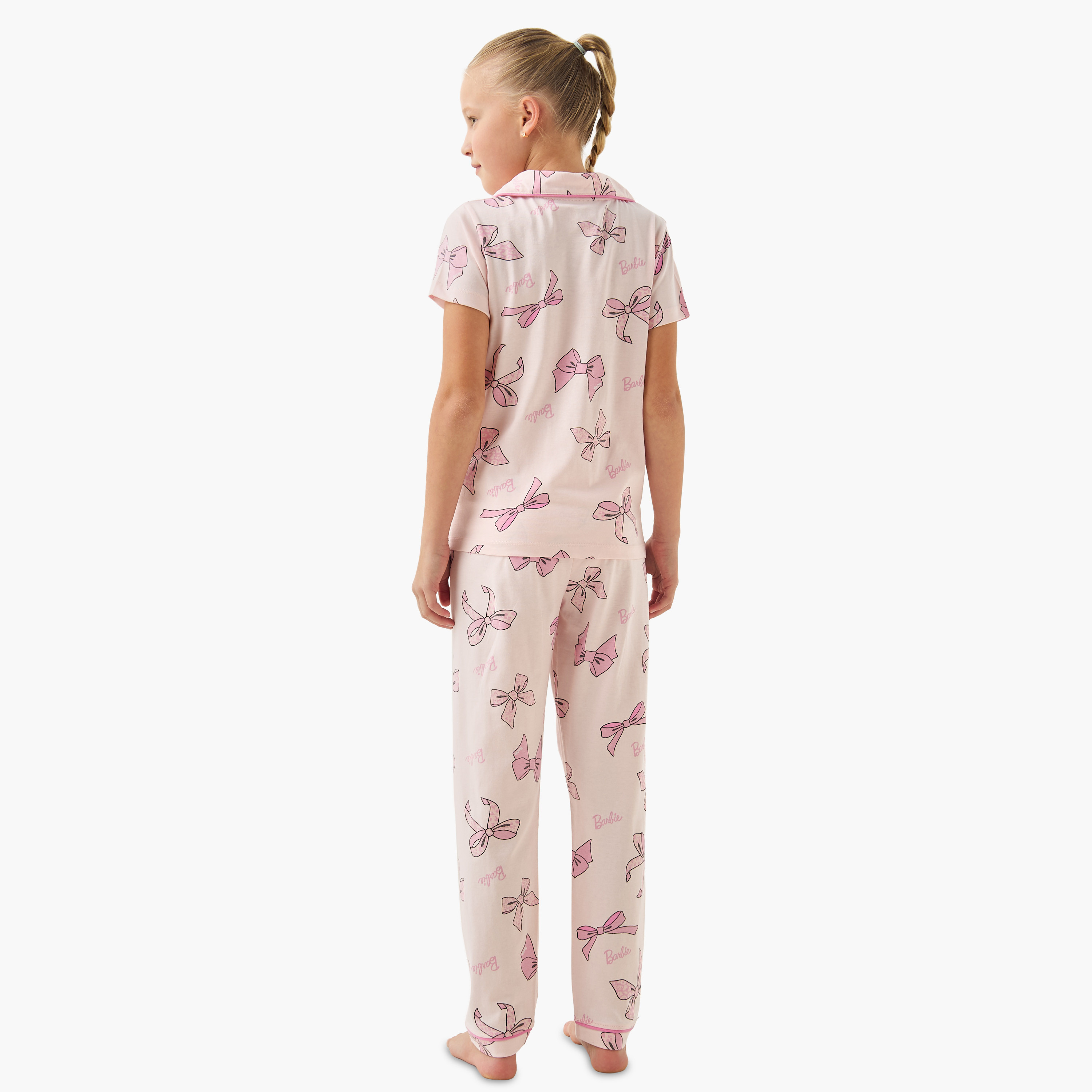 طقم بيجاما قطن بأكمام قصيرة وياقة عادية وطبعات-girls-clothing-nightwear-image-4