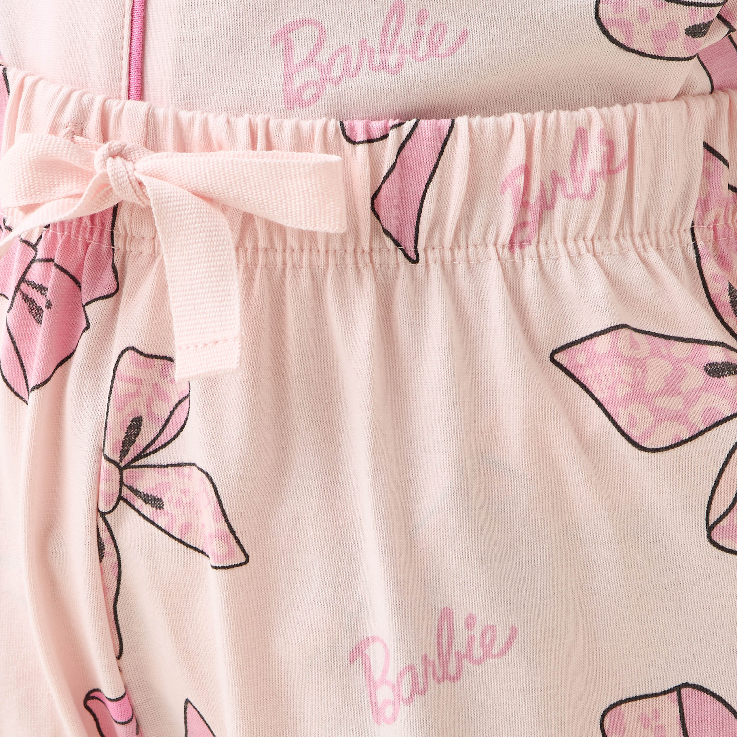 طقم بيجاما قطن بأكمام قصيرة وياقة عادية وطبعات-girls-clothing-nightwear-image-6