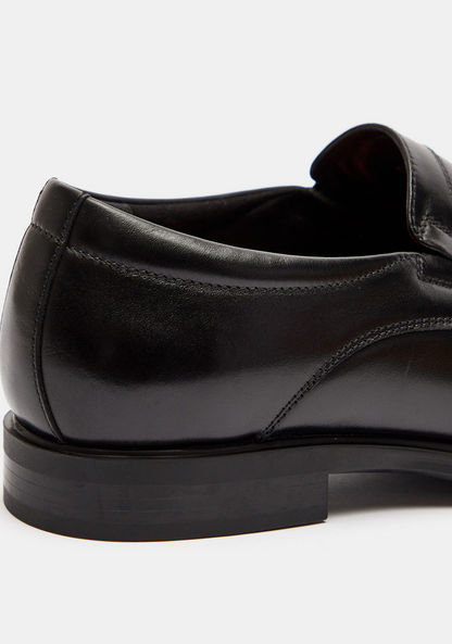Le Confort Solid Slip-On Loafers-Men%27s Formal Shoes-image-2