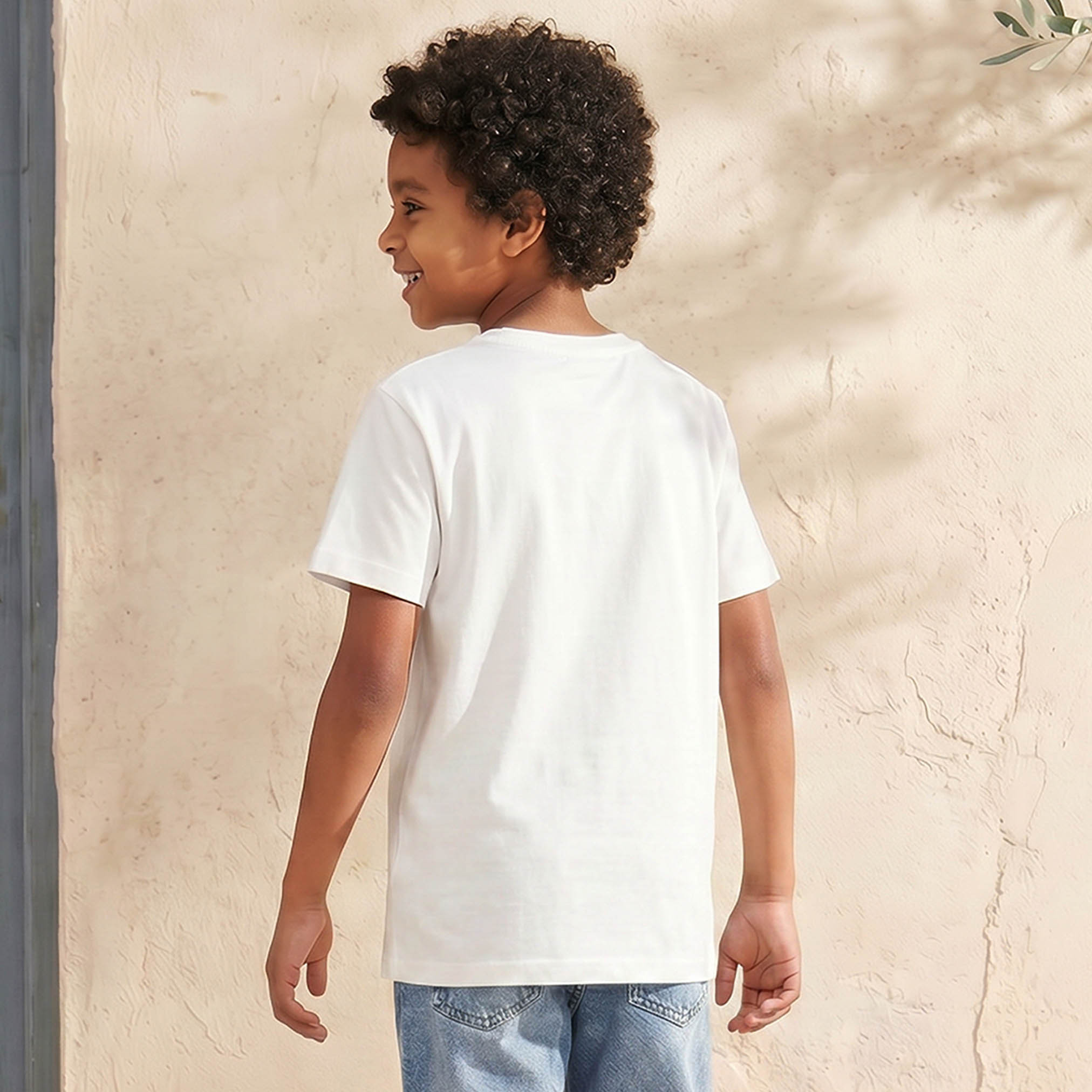 تيشيرت بياقة دائرية وأكمام قصيرة بطبعة كرة قدم من جونيورز-boys-clothing-tshirtsandpolos-image-3
