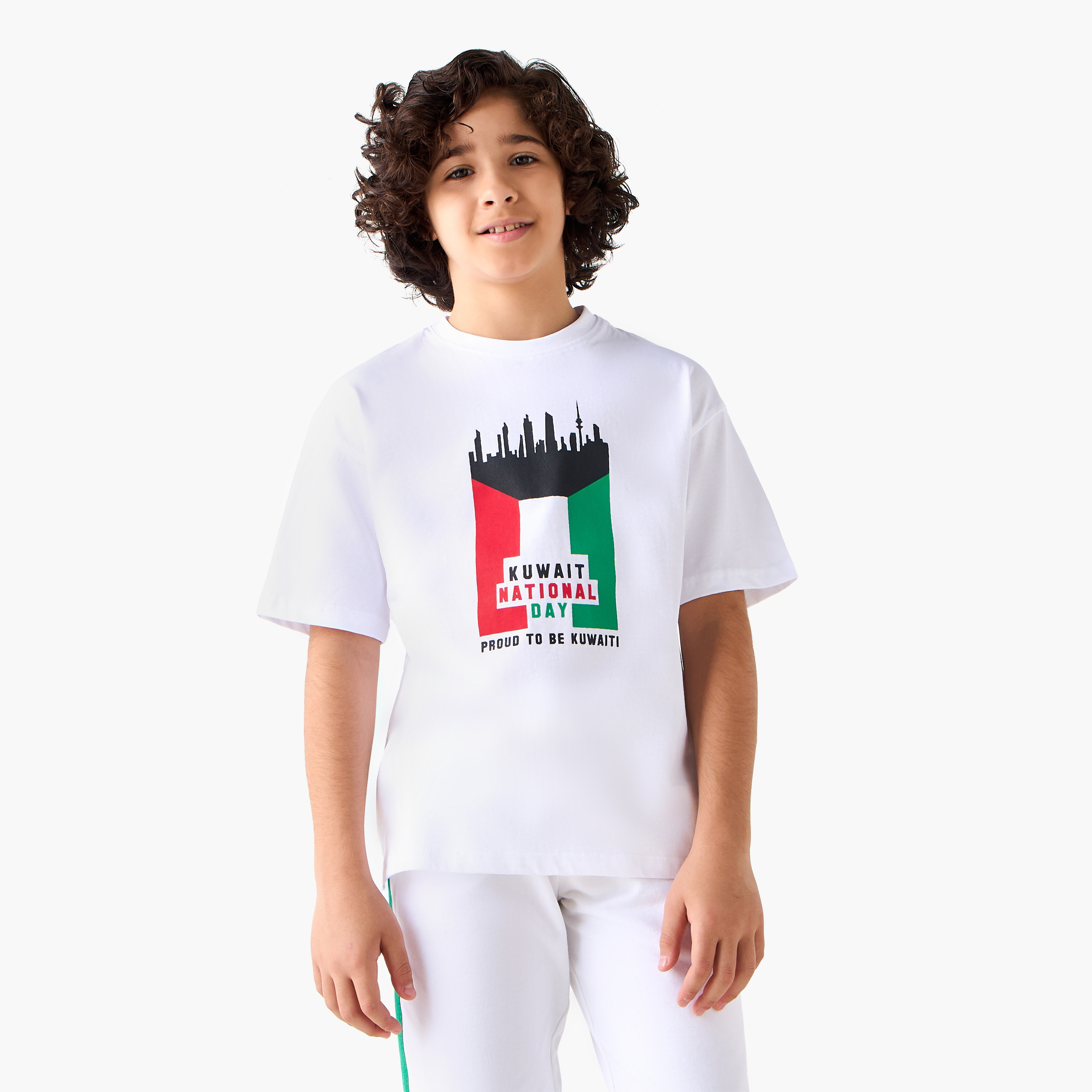 تيشيرت بياقة ضيقة وأكمام قصيرة وطبعات من جونيورز-boys-clothing-tshirtsandpolos-image-1