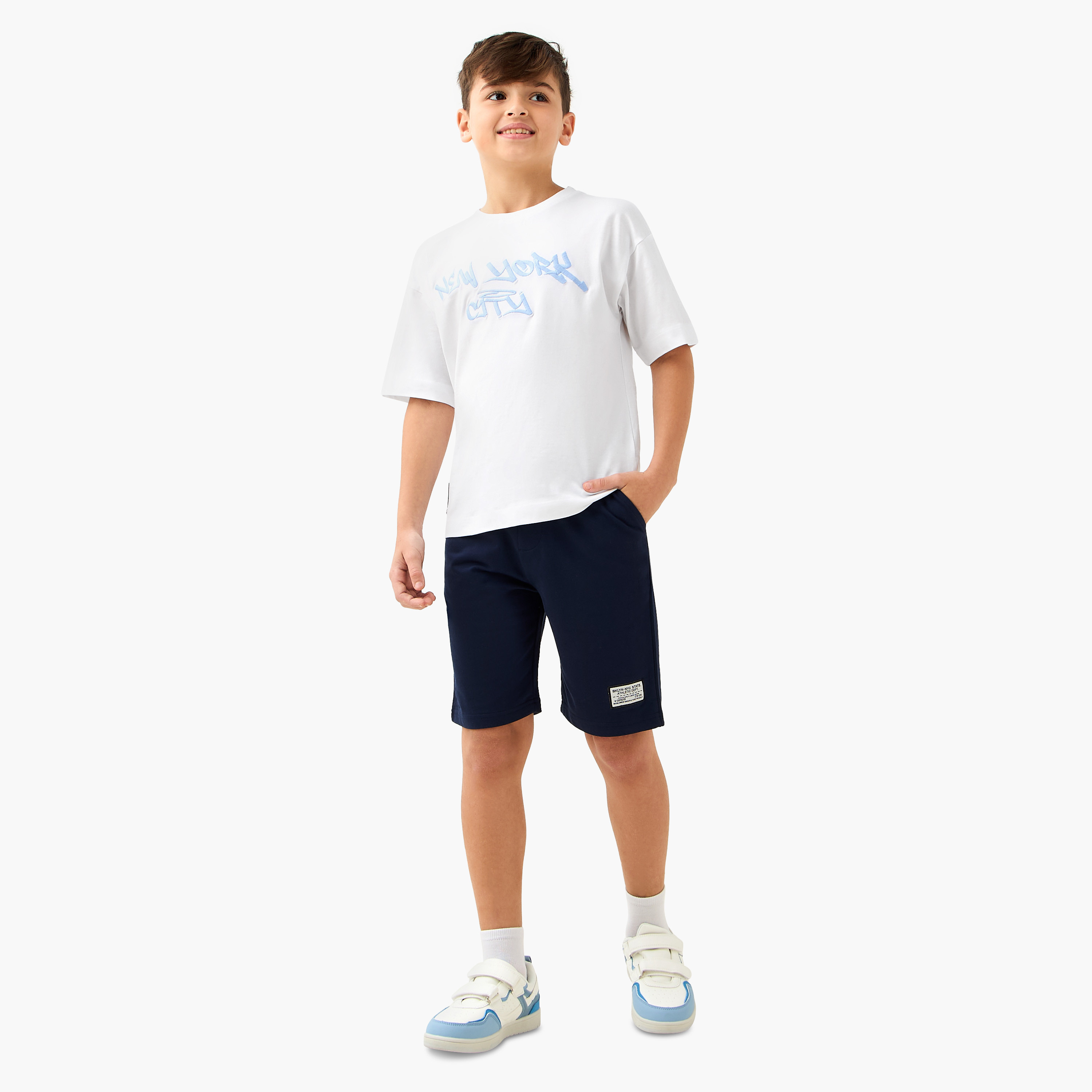 شورت برباط خصر وجيوب من جونيورز-boys-clothing-bottoms-shorts-image-4