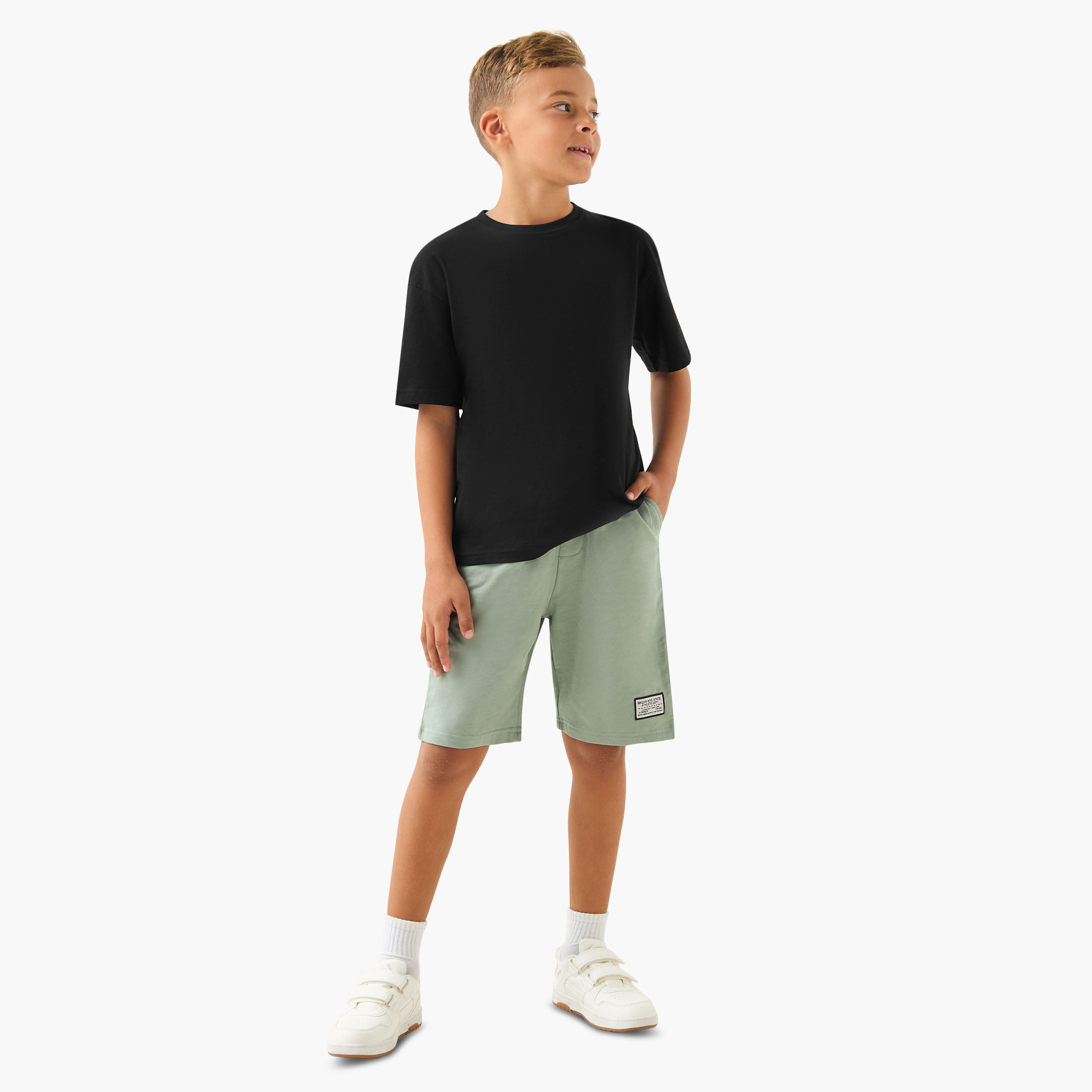شورت بخصر مطاطي ورباط وجيوب من جونيورز-boys-clothing-bottoms-shorts-image-4