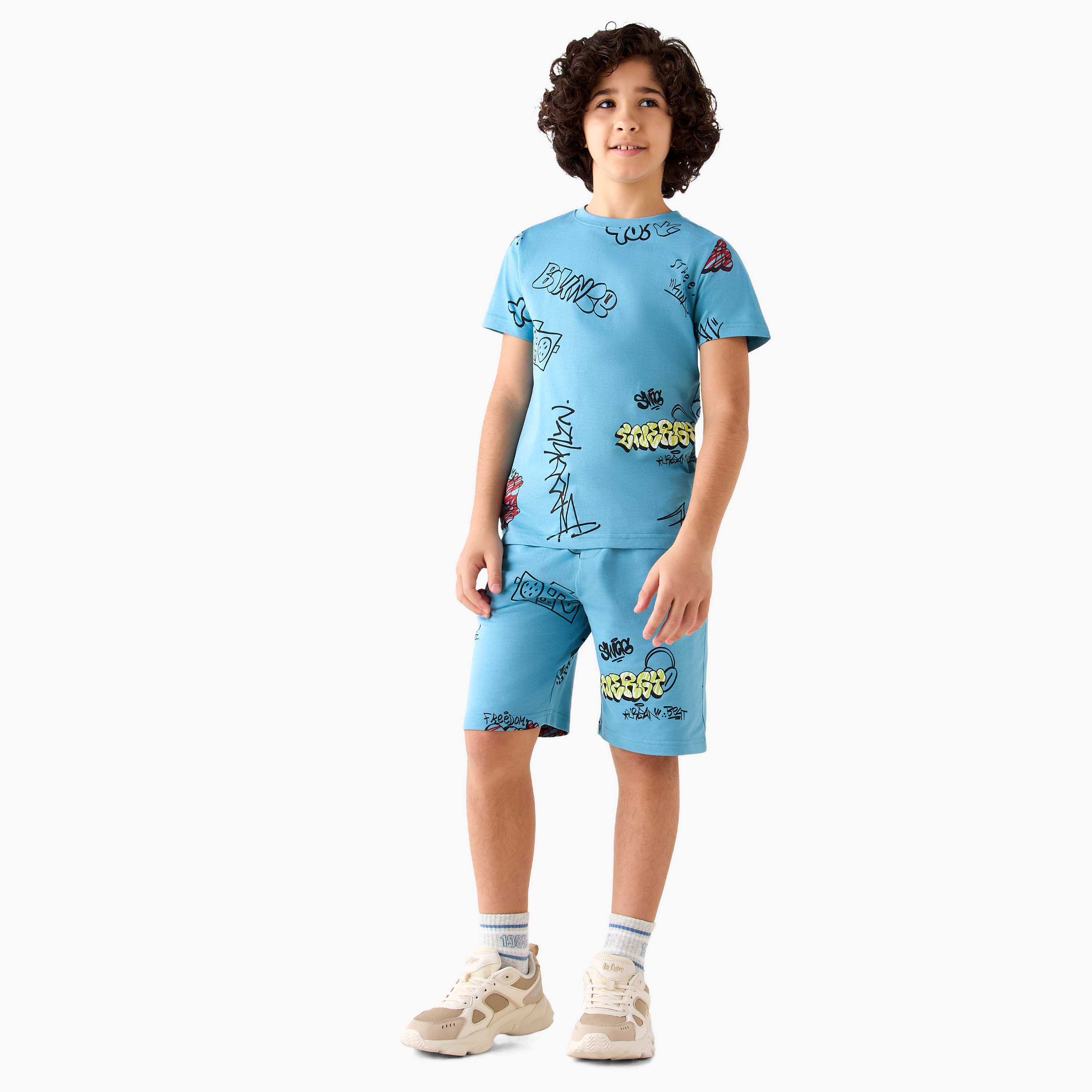 Juniors Knee Length Elasticated Drawstring Waist Shorts with Graphic Print-boys-clothing-bottoms-shorts-image-2