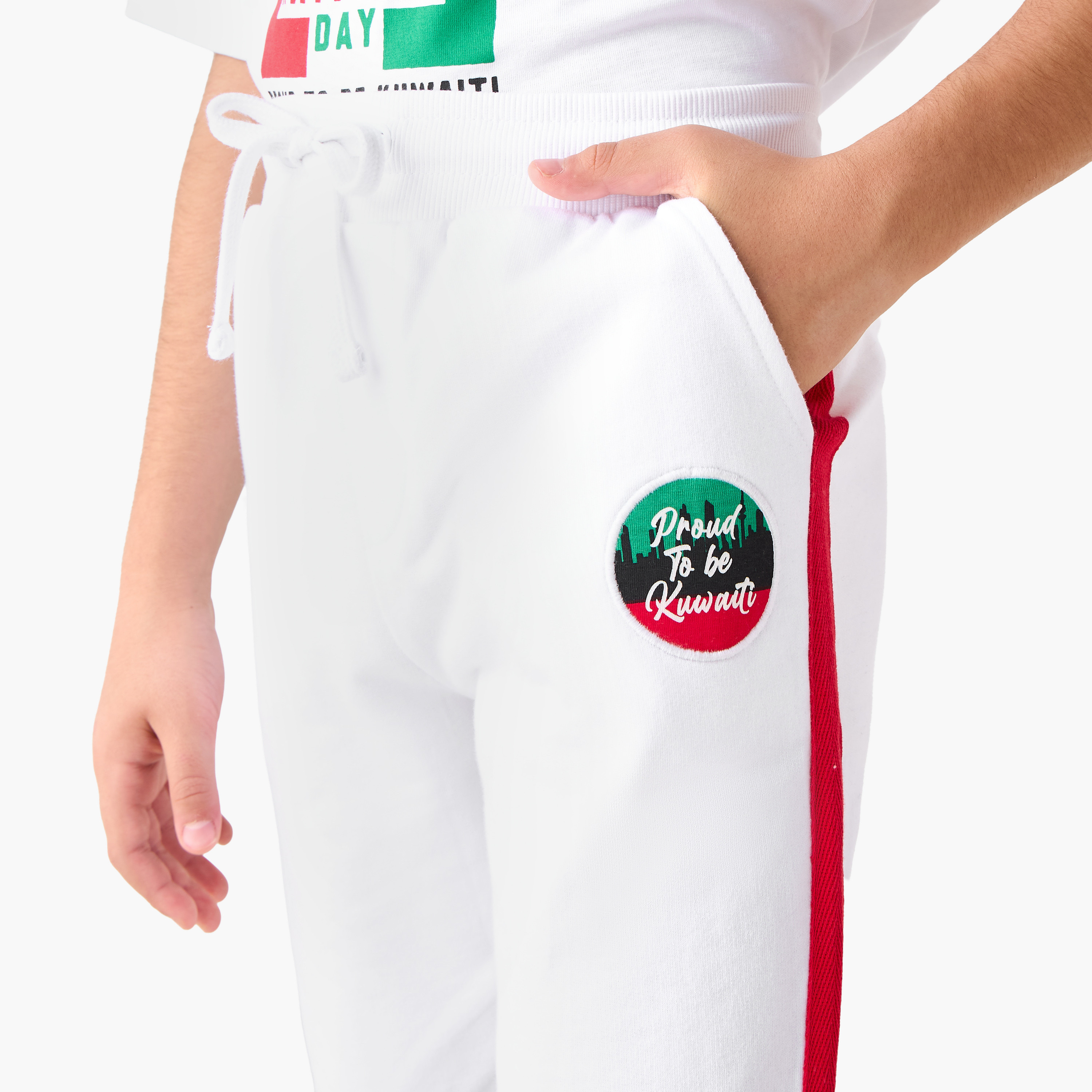 Juniors Drawstring Waist Joggers with Kuwait National Day Print-boys-clothing-bottoms-joggersandtrackpants-image-4