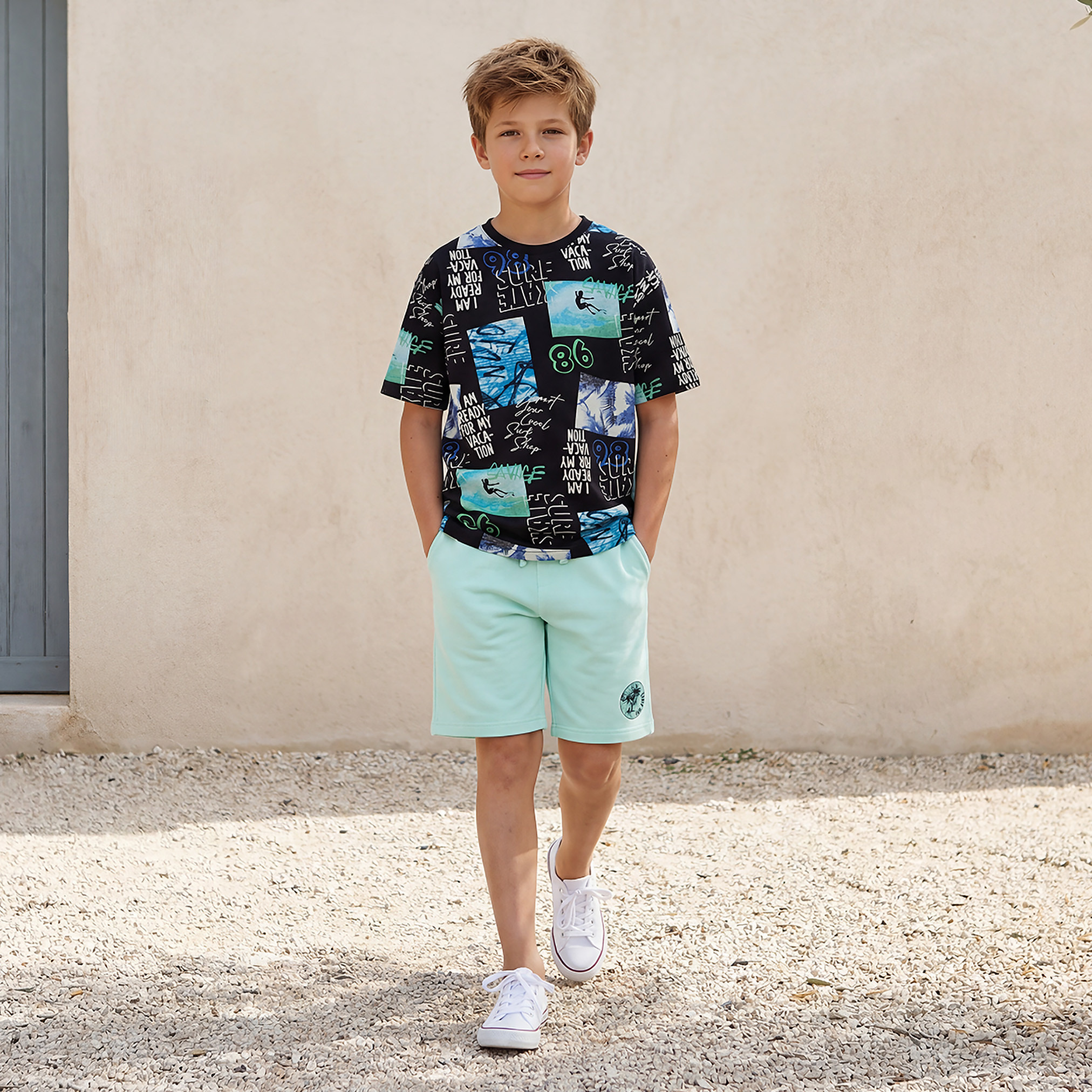 Set of 3 Juniors Crew Neck Short Sleeves T-shirt and Shorts Set with Graphic Print-boys-clothing-setsandcoords-image-3