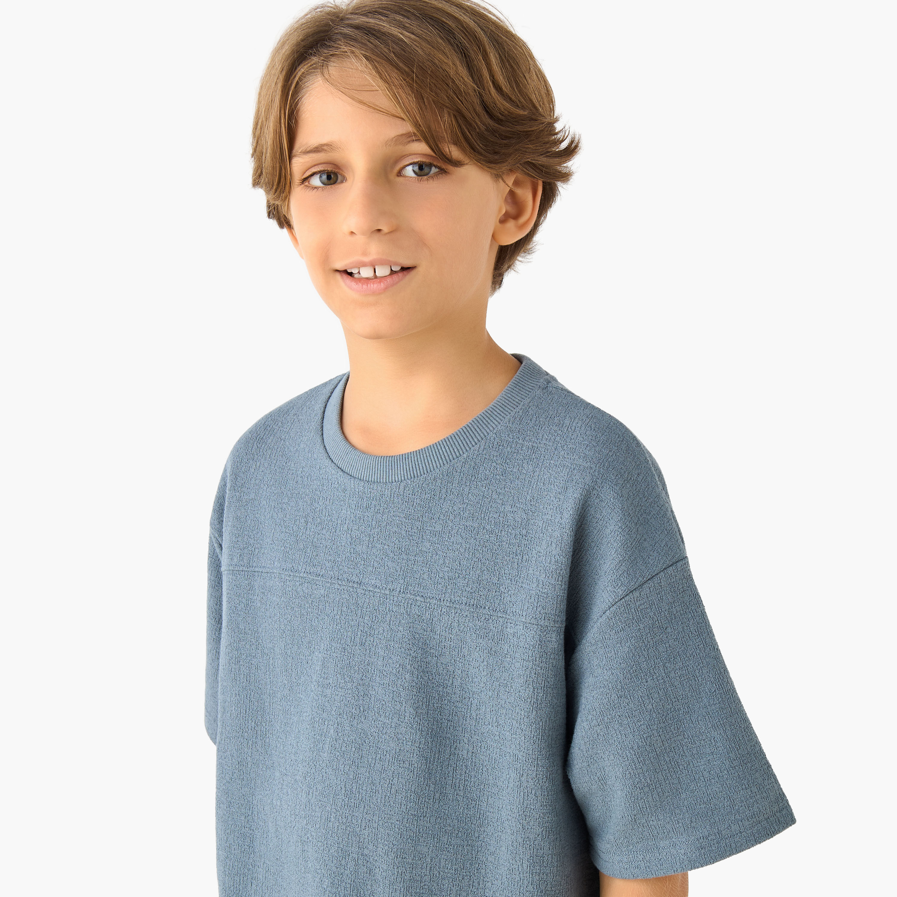 Juniors Crew Neck Short Sleeves T-shirt with Textured Detail-boys-clothing-tshirtsandpolos-image-4