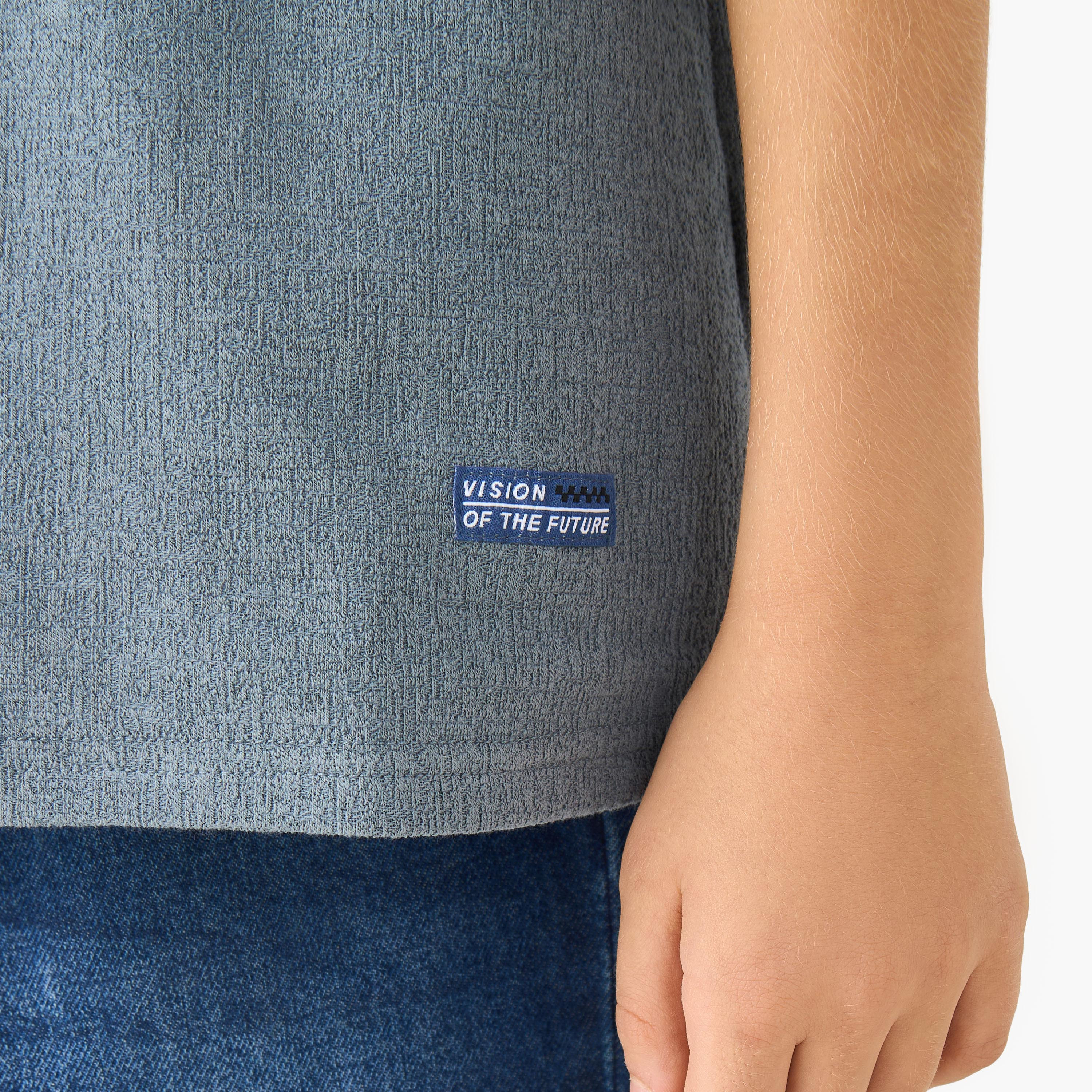 Juniors Crew Neck Short Sleeves T-shirt with Textured Detail-boys-clothing-tshirtsandpolos-image-5