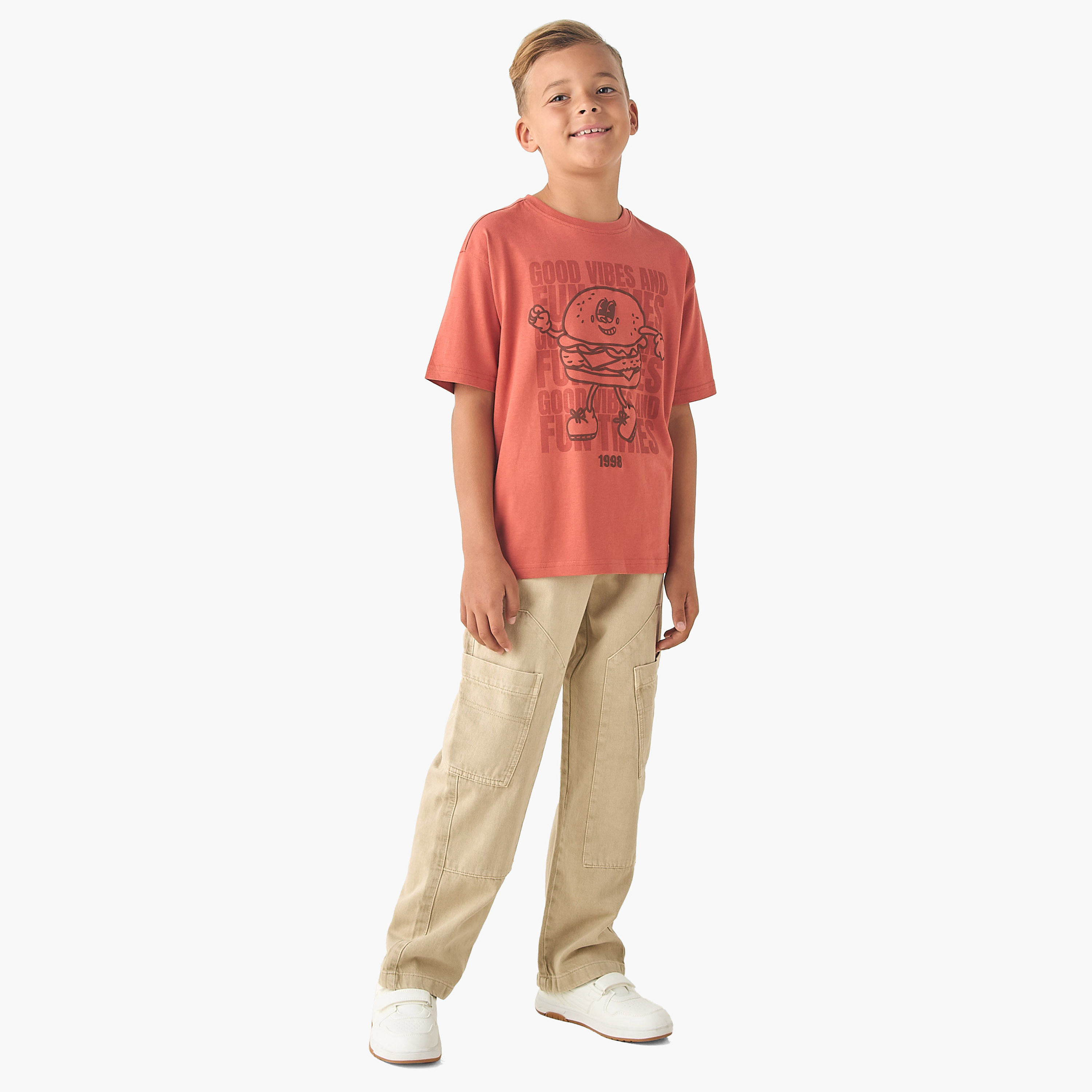 بنطلون كارجو بزر إغلاق من جونيورز-boys-clothing-bottoms-trousers-image-4