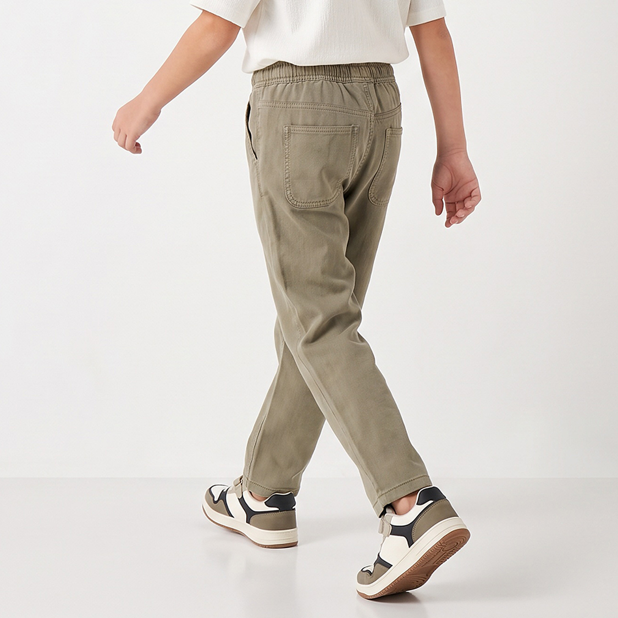 بنطلون قطن بخصر مطاطي ورباط إغلاق وجيوب من جونيورز-boys-clothing-bottoms-jeansandtrousers-image-3