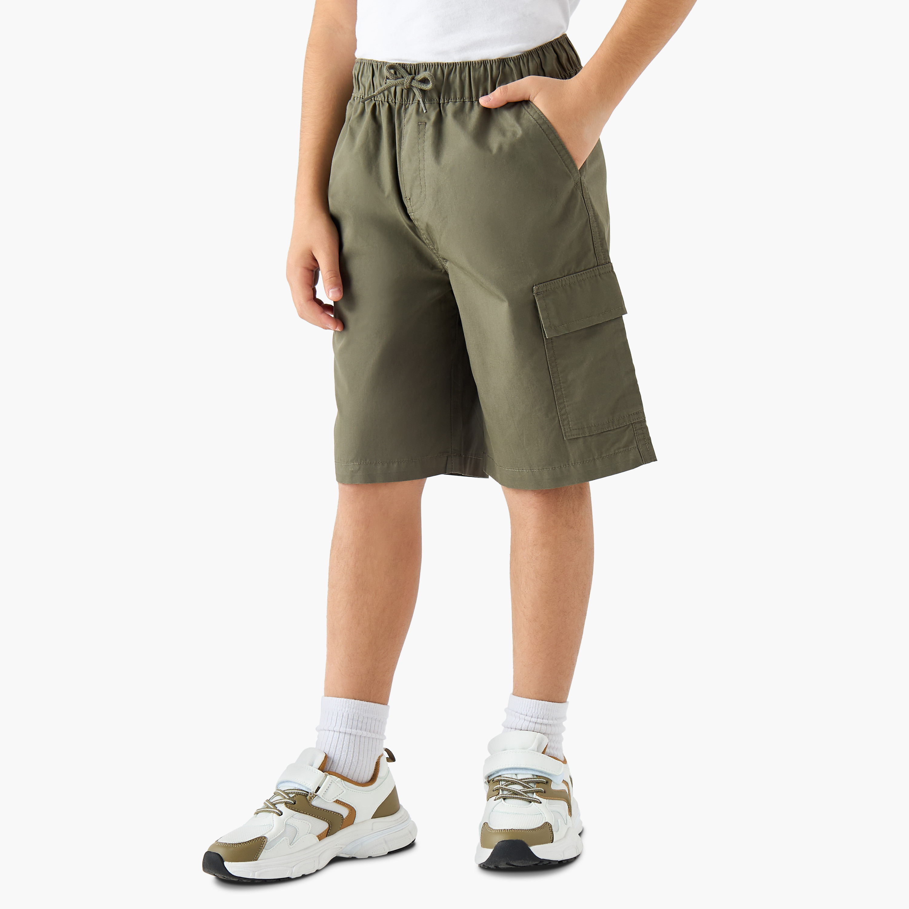 شورت برباط على الخصر وجيوب بطية من جونيورز-boys-clothing-bottoms-shorts-image-5