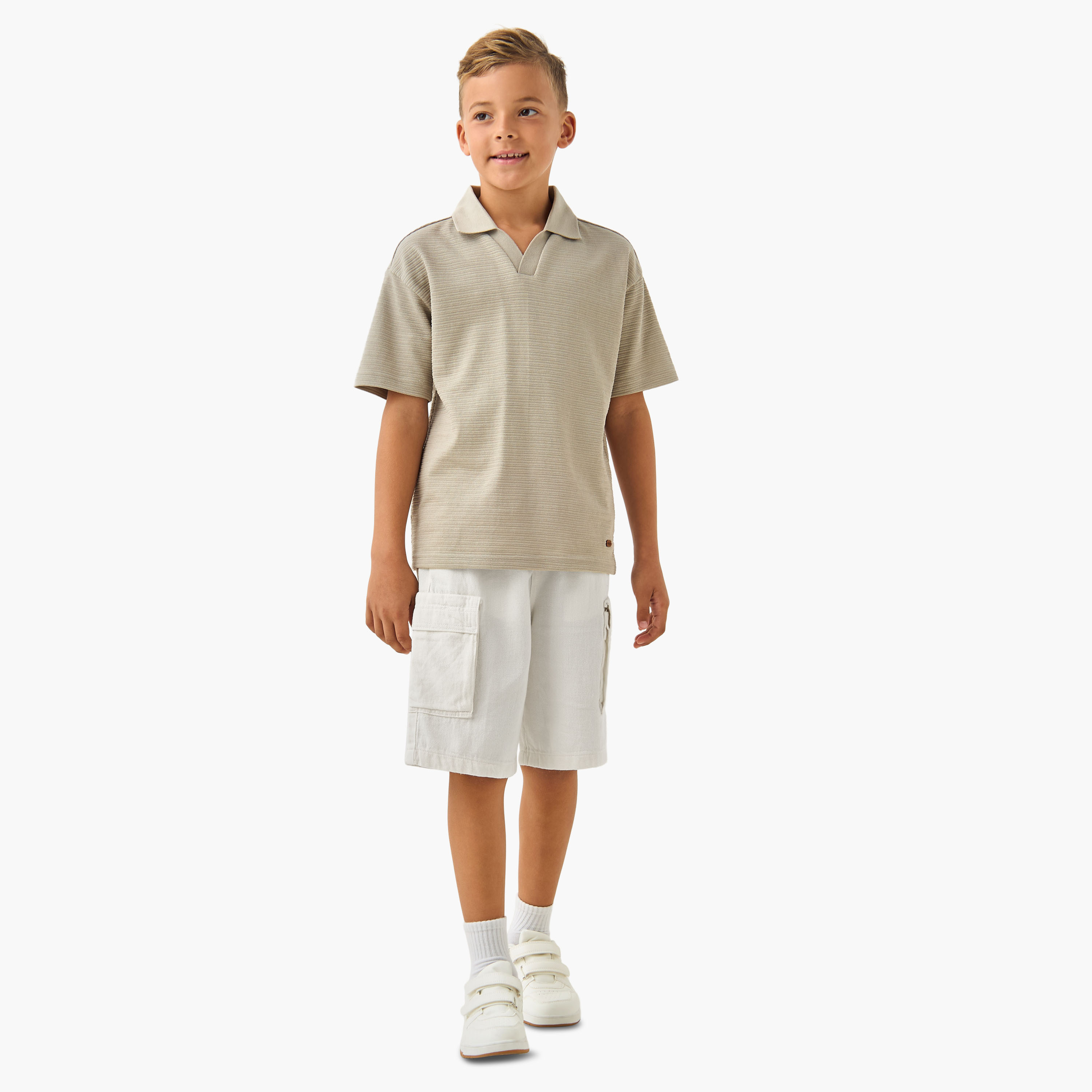 Juniors Knee Length Elasticated Drawstring Shorts with Pockets-boys-clothing-bottoms-shorts-image-2