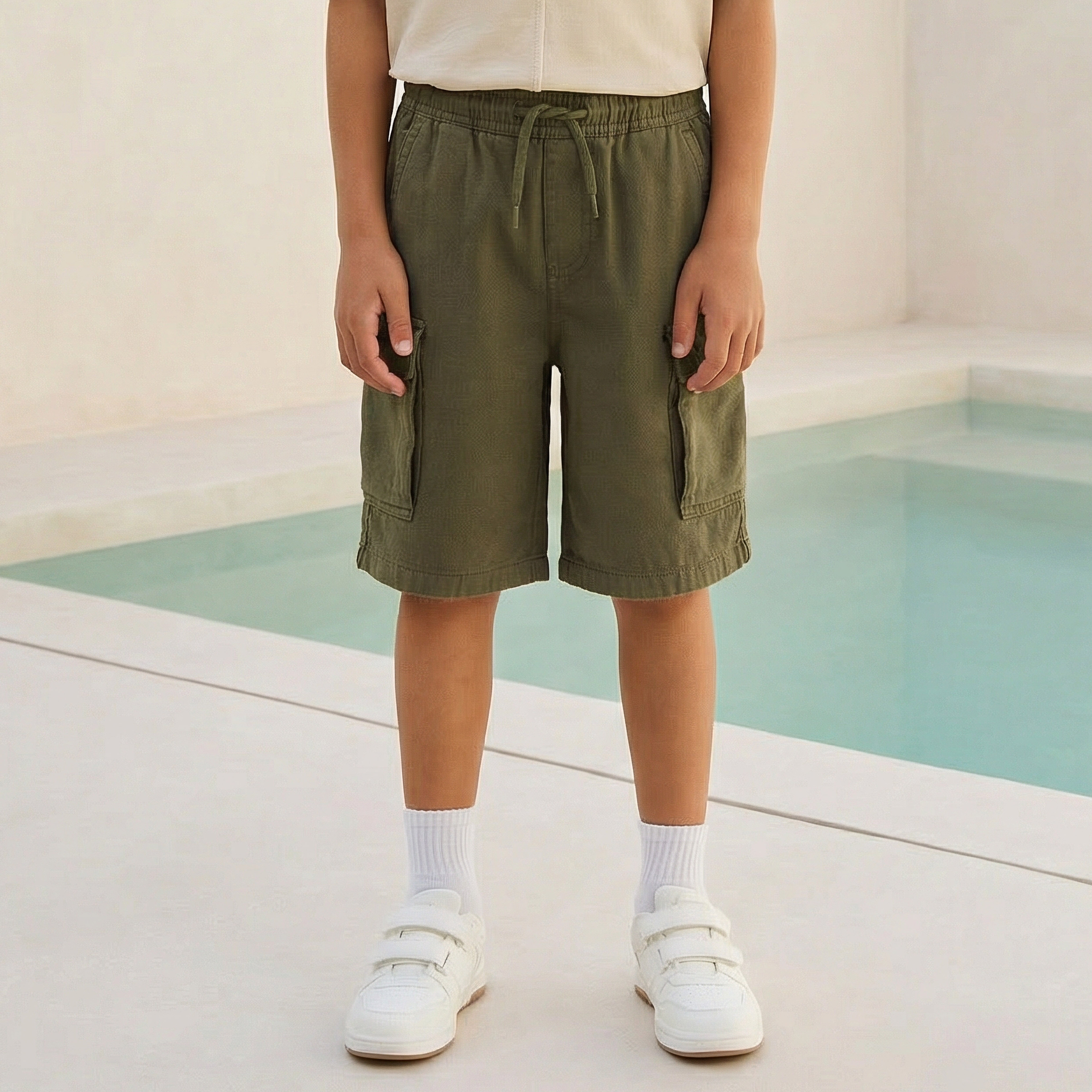 Juniors Knee Length Elasticated Drawstring Shorts with Pockets-boys-clothing-bottoms-shorts-image-1