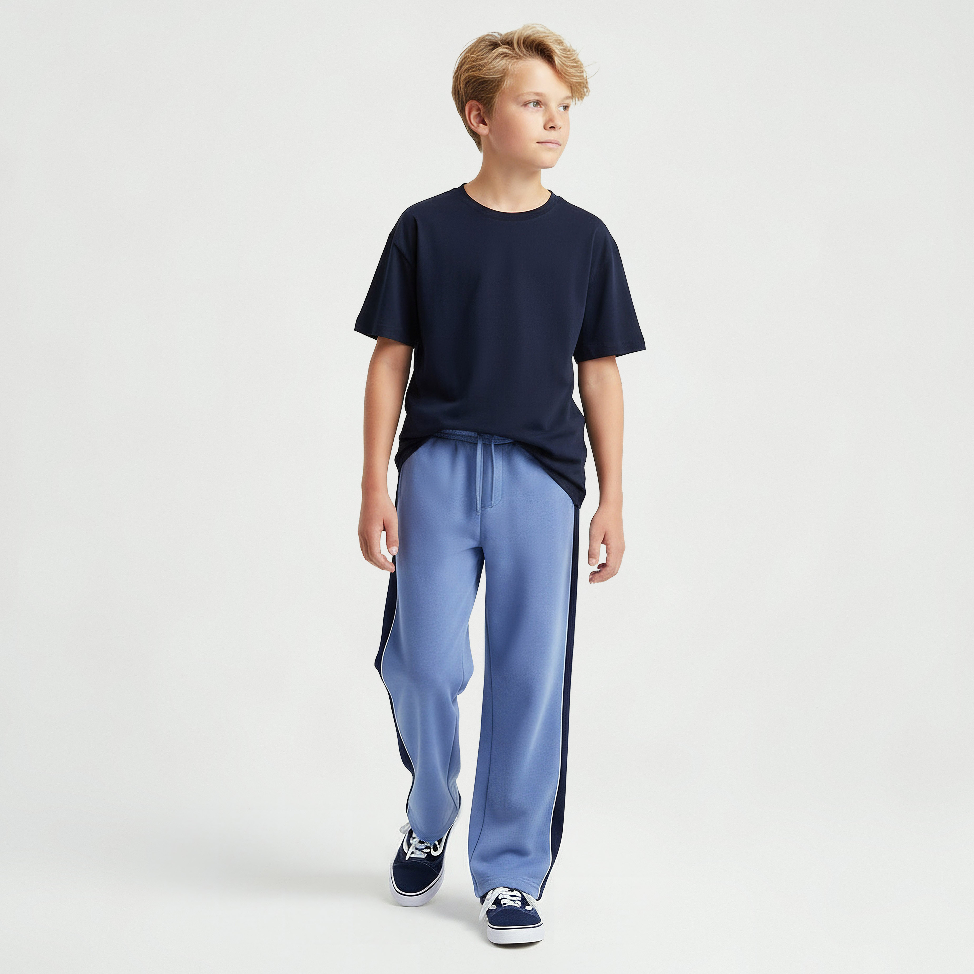 بنطلون رياضي برباط على الخصر وجيوب من جونيورز-boys-clothing-bottoms-joggersandtrackpants-image-1