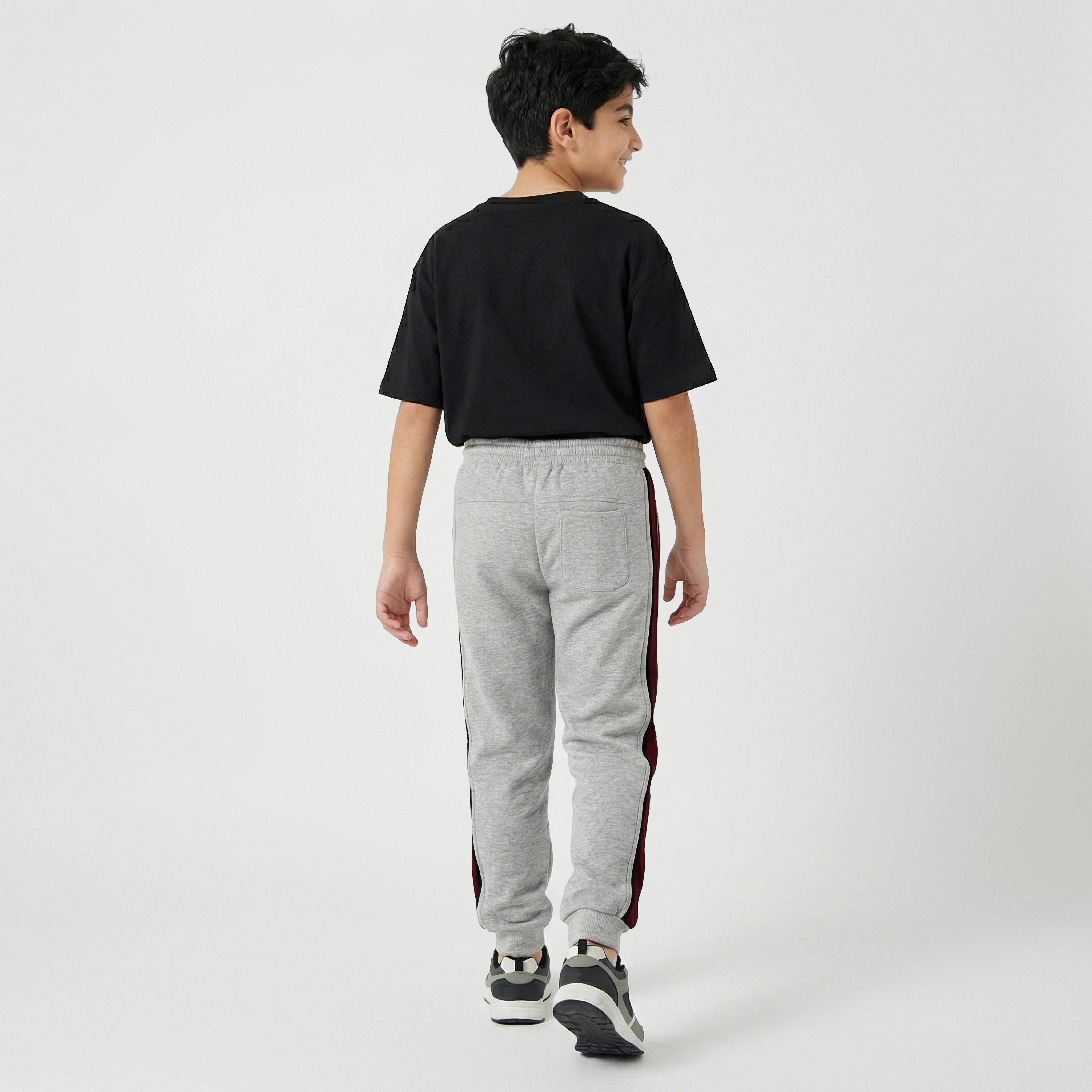 بنطلون رياضي بخصر برباط وجيوب من جونيورز-boys-clothing-bottoms-joggersandtrackpants-image-3