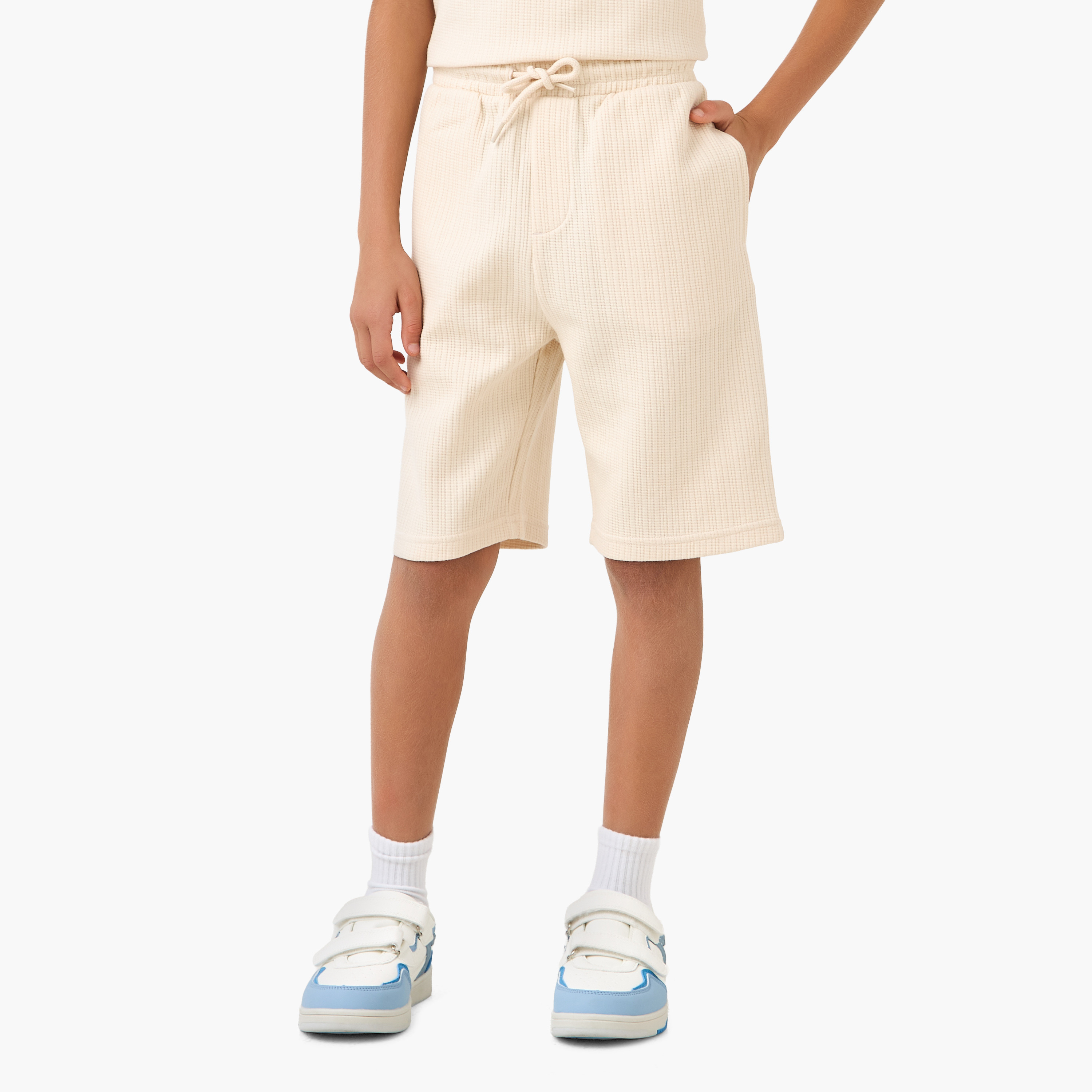 Juniors Crew Neck Short Sleeve T-shirt and Shorts Set with Drawstring Closure-boys-clothing-setsandcoords-image-4