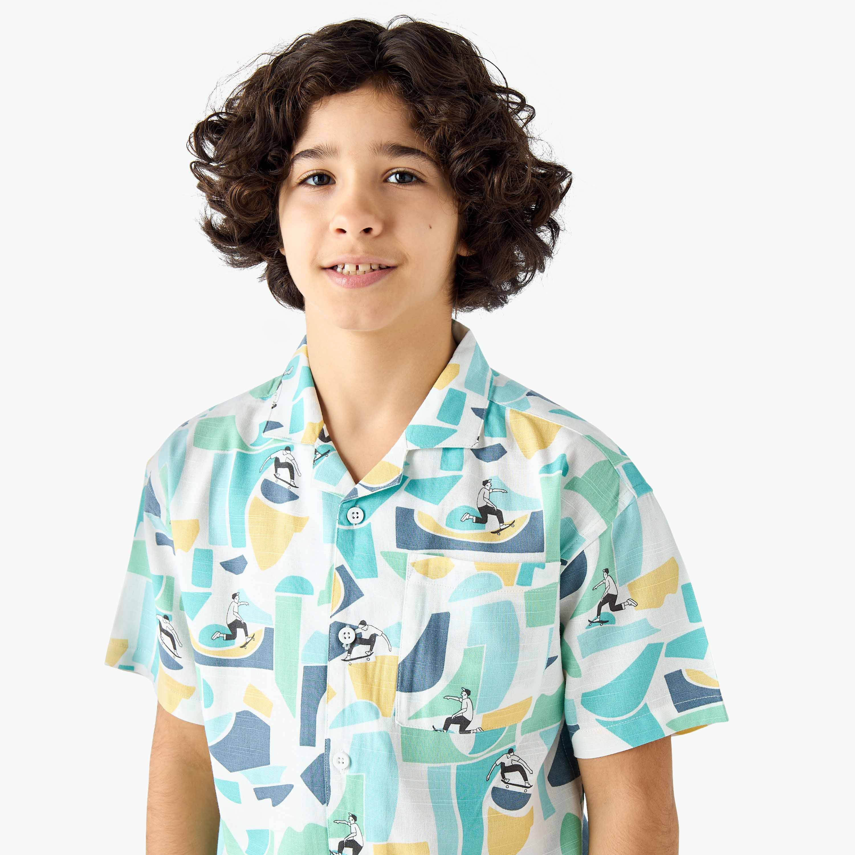 Juniors Camp Collar Short Sleeves Shirt and Shorts Set with Abstract Print-boys-clothing-setsandcoords-image-5