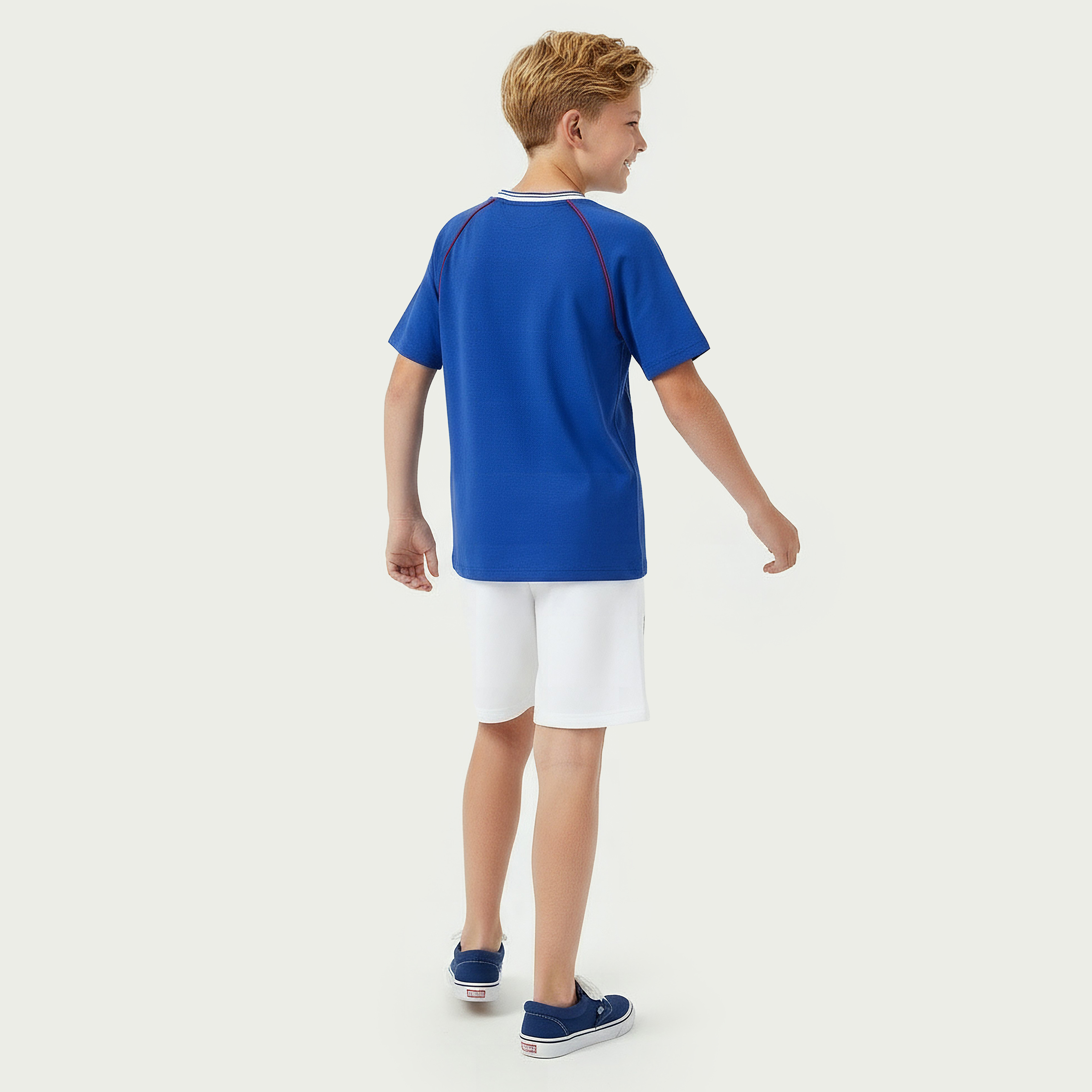 طقم شورت وتيشيرت برقبة V وأكمام قصيرة وطبعات من جونيورز-boys-clothing-setsandcoords-image-3
