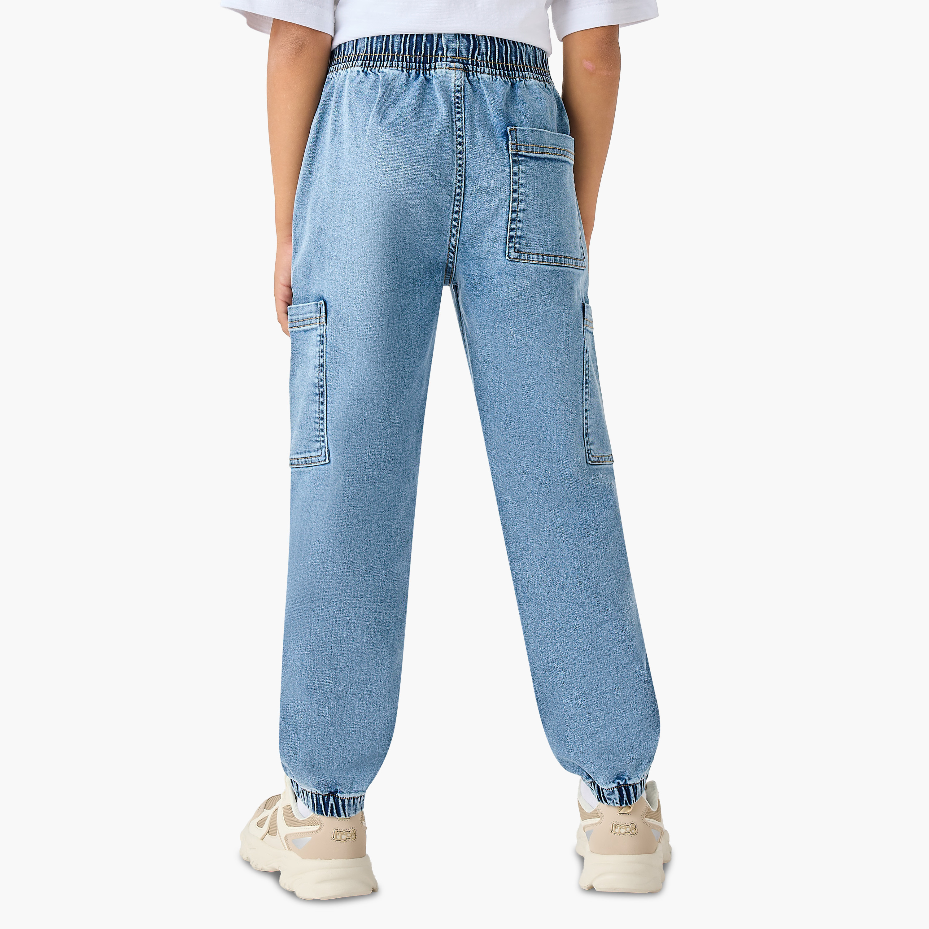 بنطلون جينز رياضي بخصر متوسط الارتفاع وجيوب من جونيورز-boys-clothing-bottoms-jeans-image-3