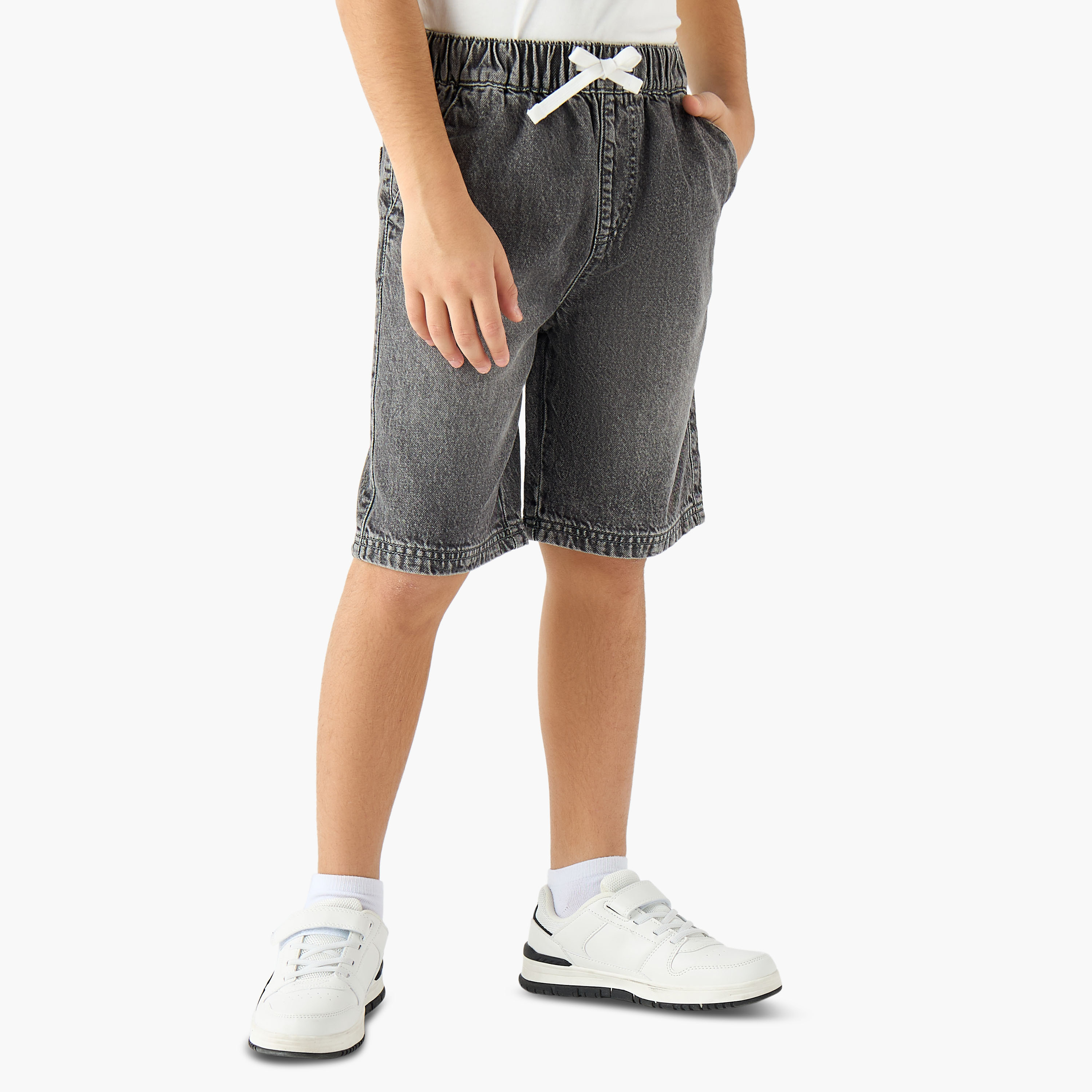 شورت دينم بخصر مطاطي برباط من جونيورز-boys-clothing-bottoms-shorts-image-5