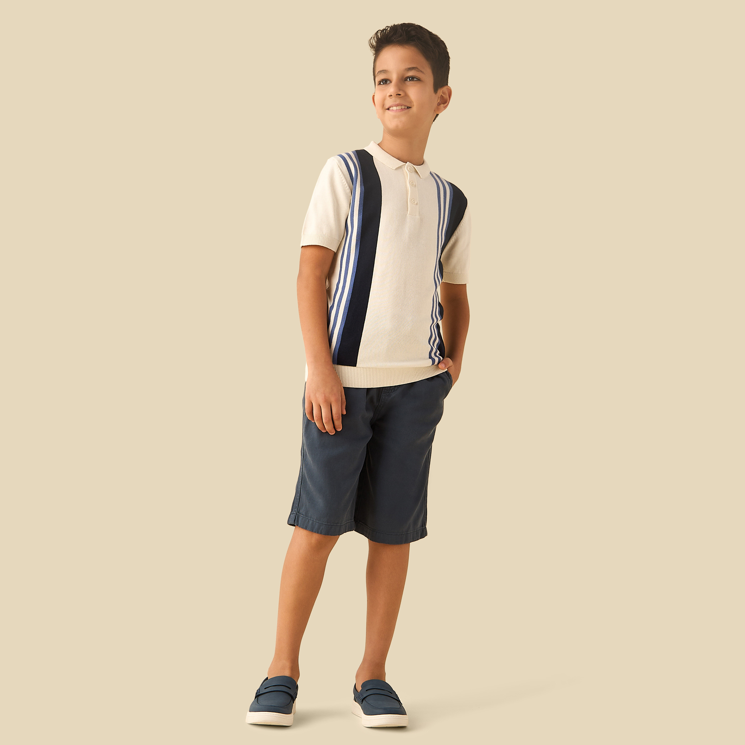 Juniors Elasticated Drawstring Shorts with Pockets-boys-clothing-bottoms-shorts-image-2