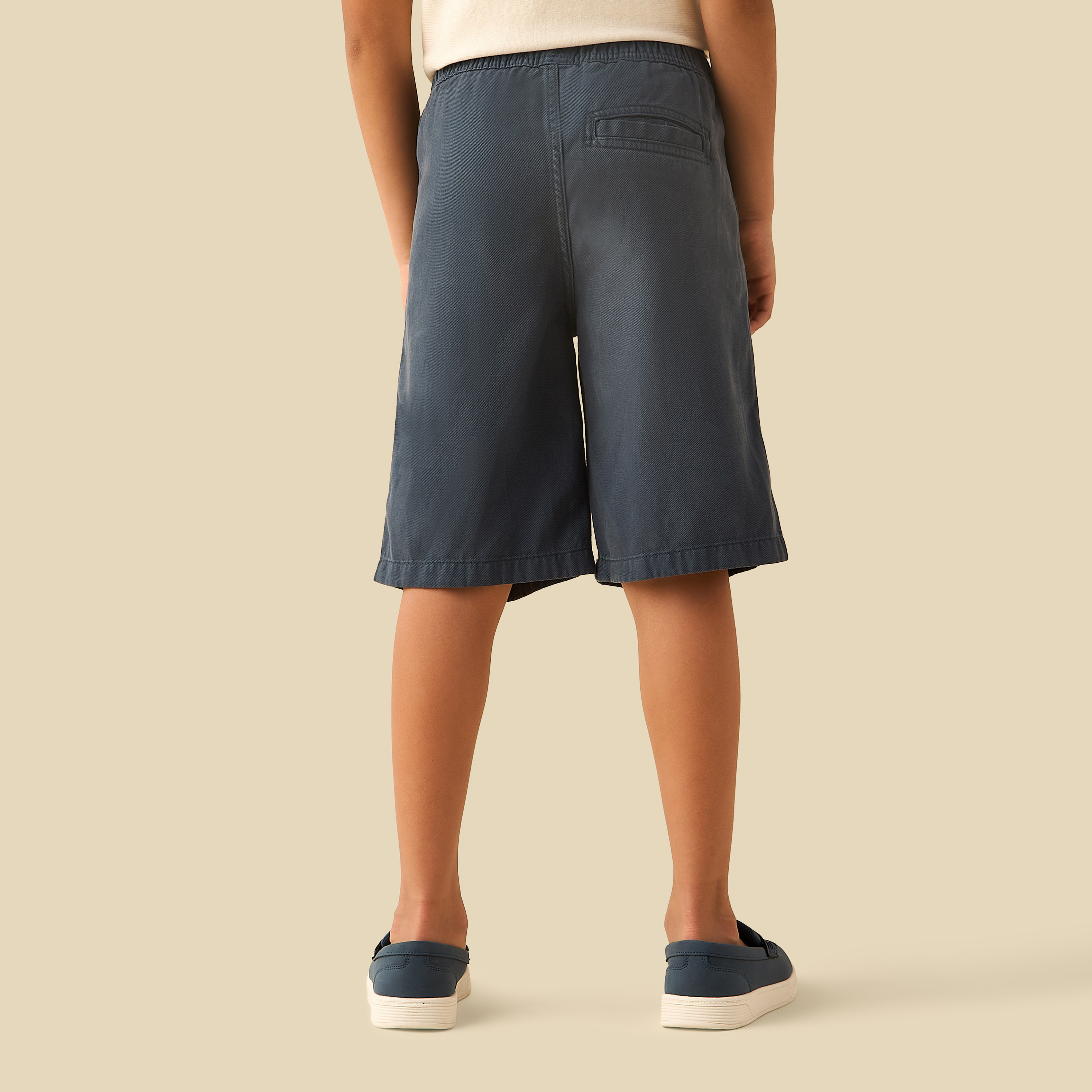 Juniors Elasticated Drawstring Shorts with Pockets-boys-clothing-bottoms-shorts-image-5