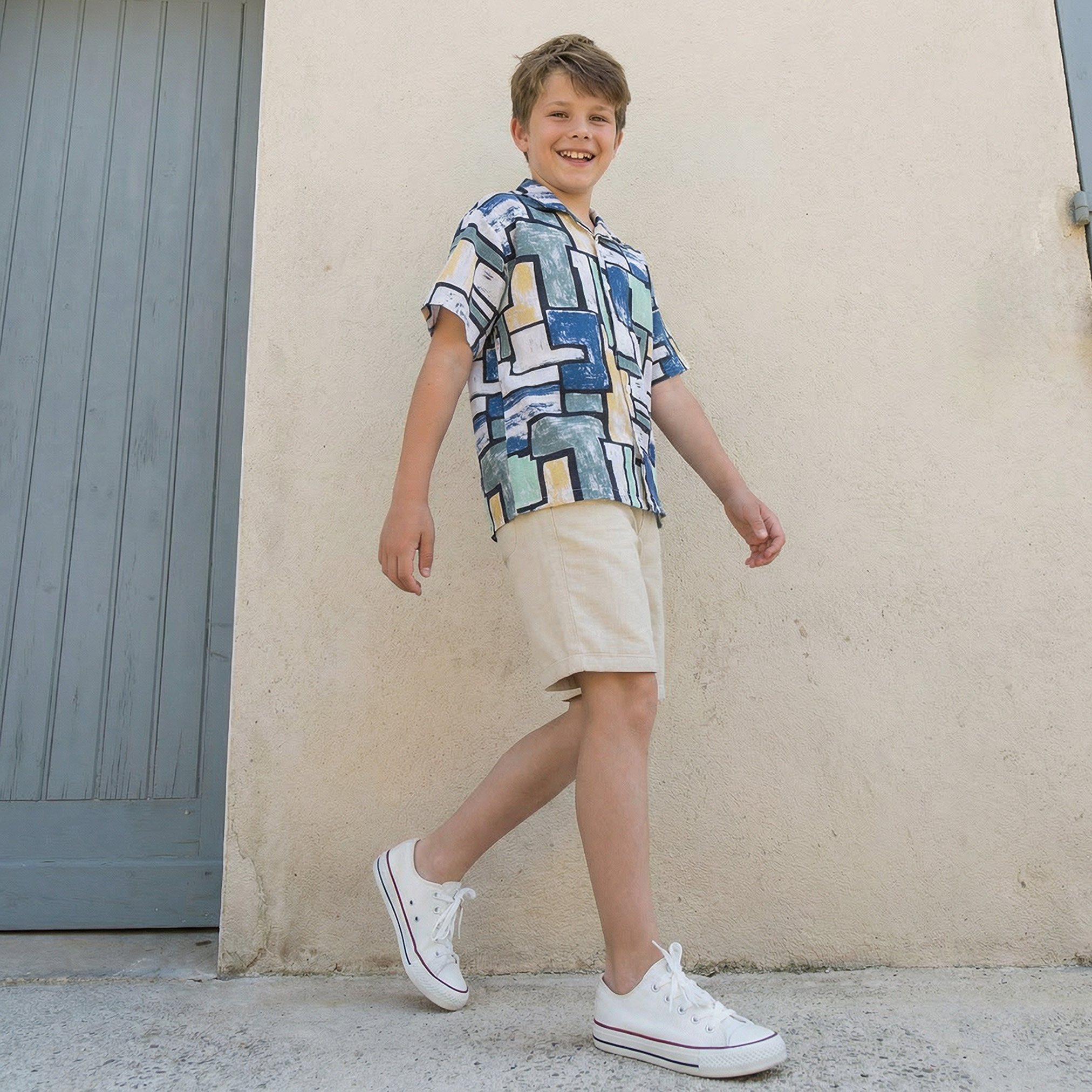Juniors Camp Collar Short Sleeves Shirt and Shorts Set with Abstract Print-boys-clothing-setsandcoords-image-6