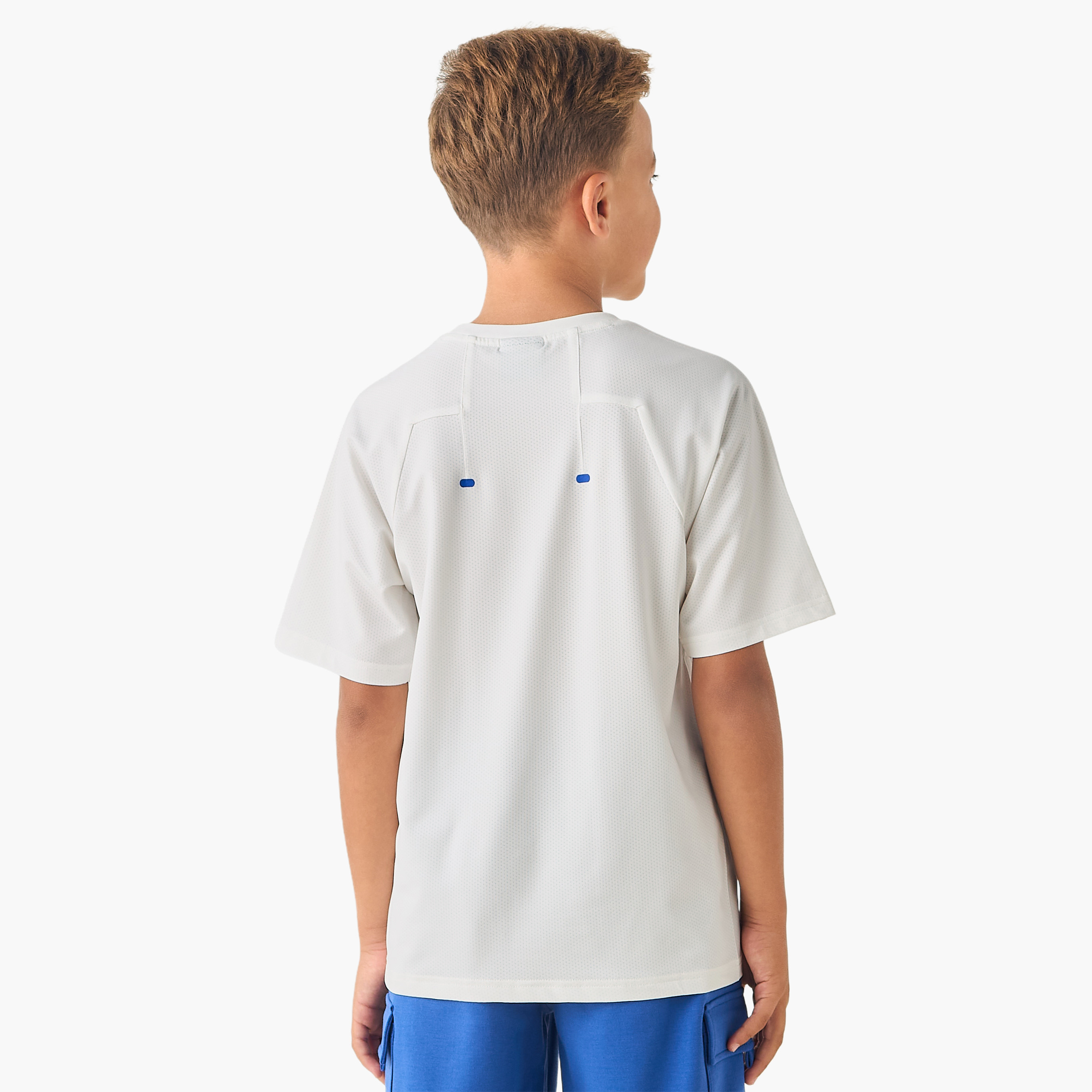 تيشيرت بأكمام قصيرة وبياقة ضيقة وتصميم بارز الملمس من إكس واي زي-boys-clothing-sportswear-tops-image-3