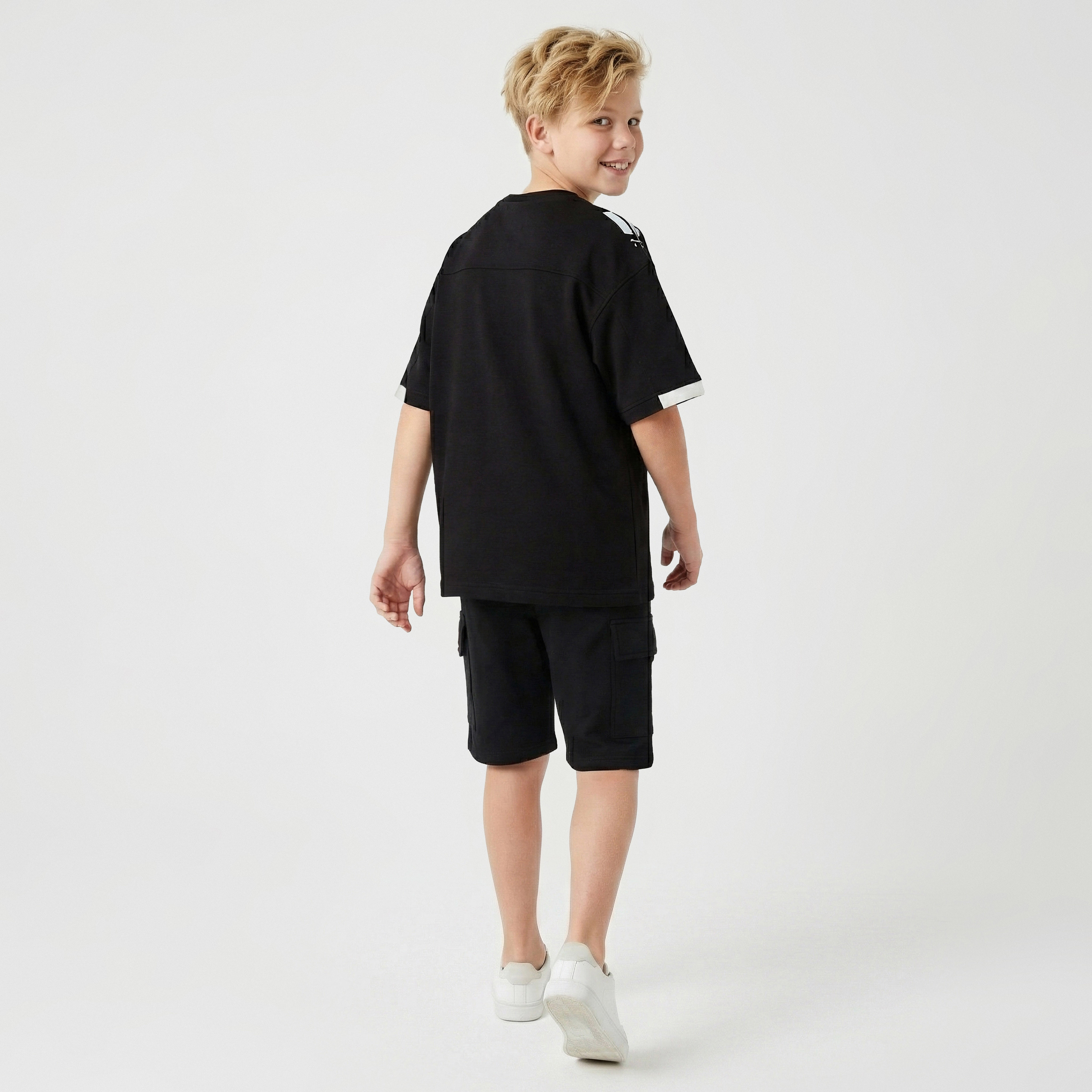 XYZ Crew Neck Short Sleeves T-shirt with Logo Print-boys-clothing-sportswear-tops-image-3