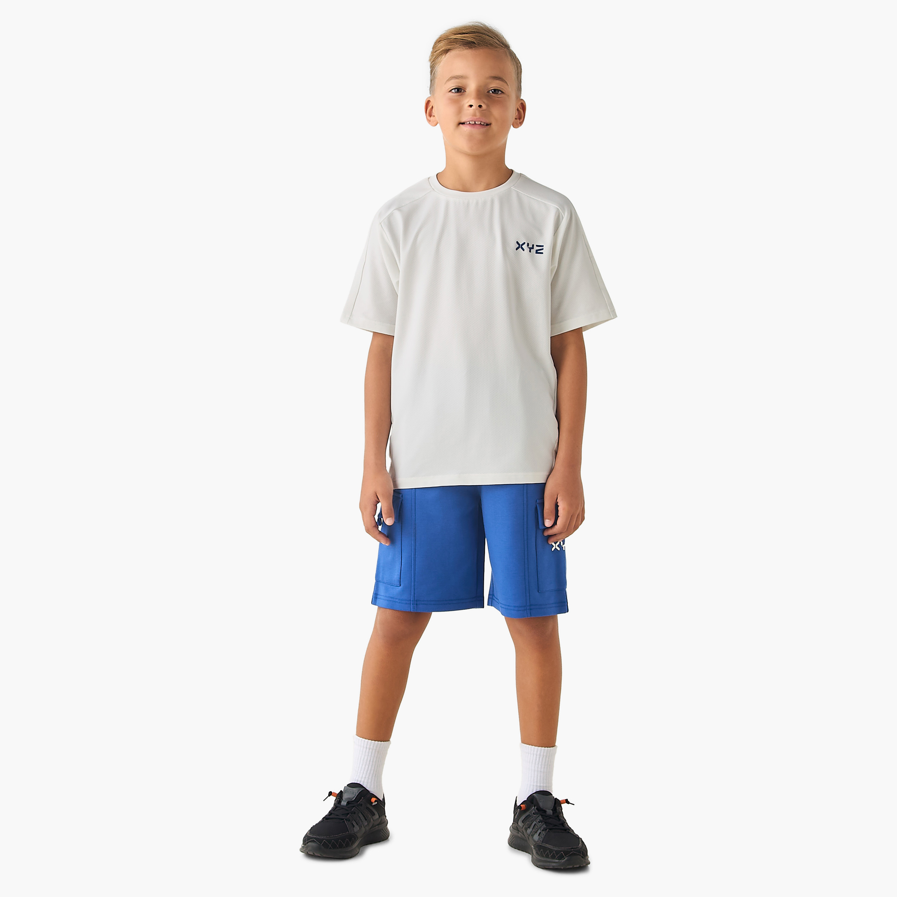 شورت بجيوب كارجو وخصر مطاطي برباط من إكس واي زد-sports-boys-clothing-bottoms-shorts-image-4