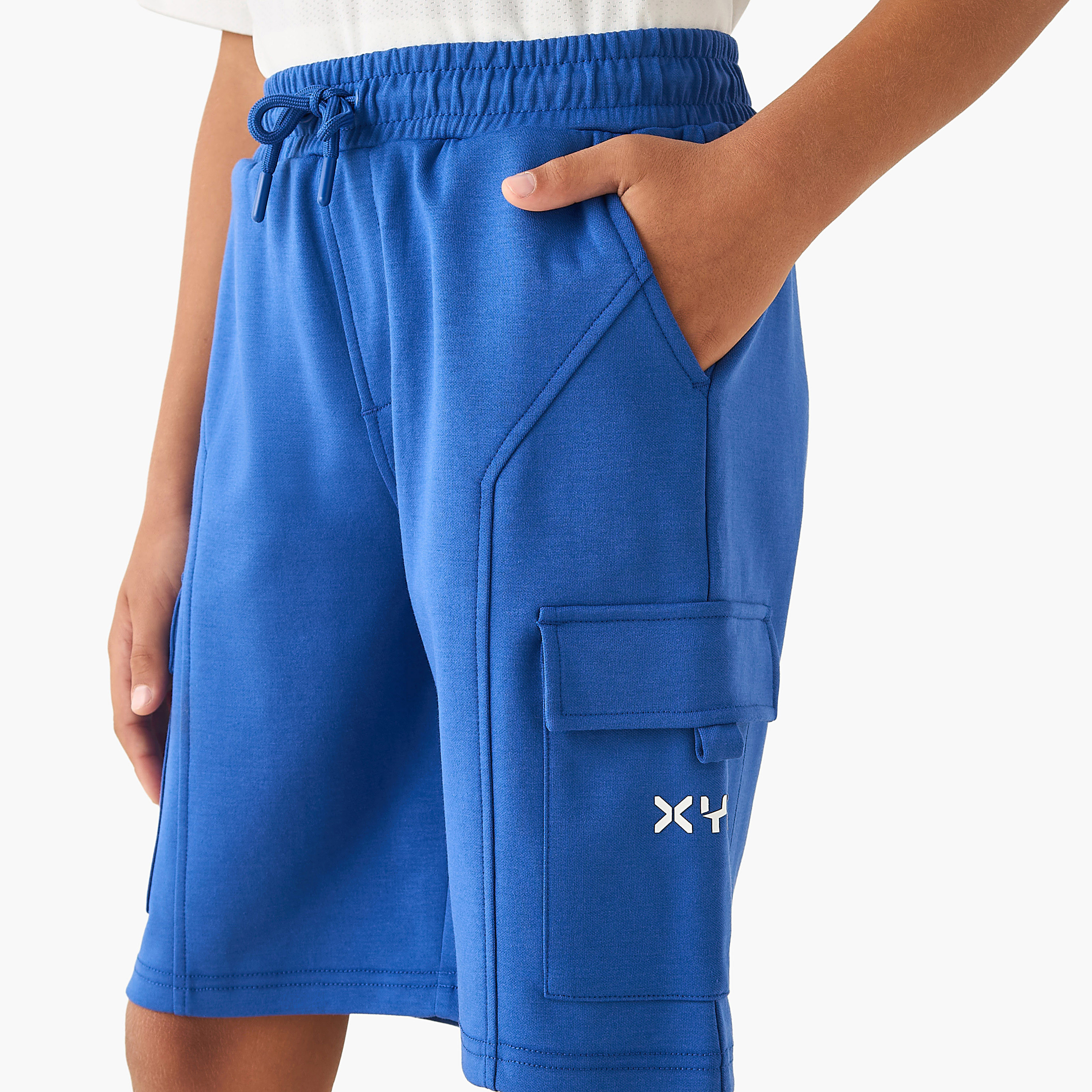 شورت بجيوب كارجو وخصر مطاطي برباط من إكس واي زد-sports-boys-clothing-bottoms-shorts-image-2