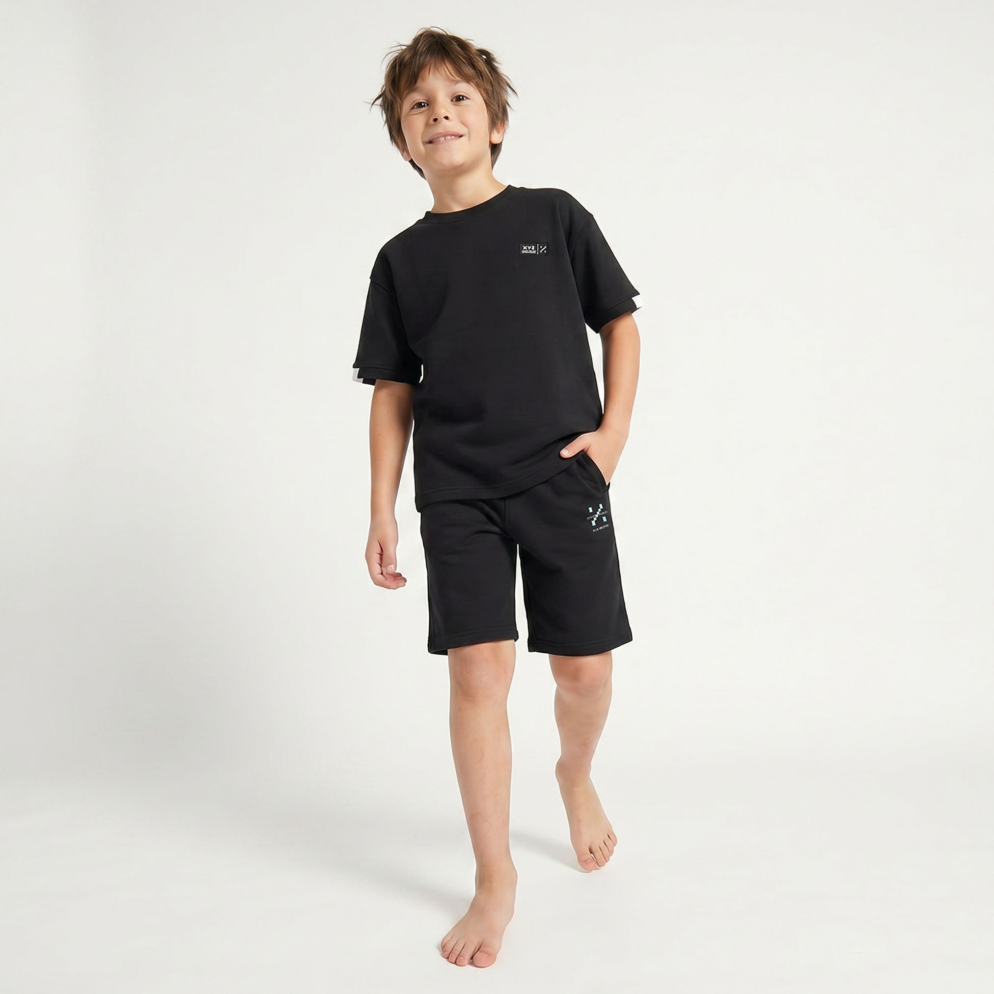 XYZ Knee-Length Drawstring Waist Shorts with Pockets-sports-boys-clothing-bottoms-shorts-image-2